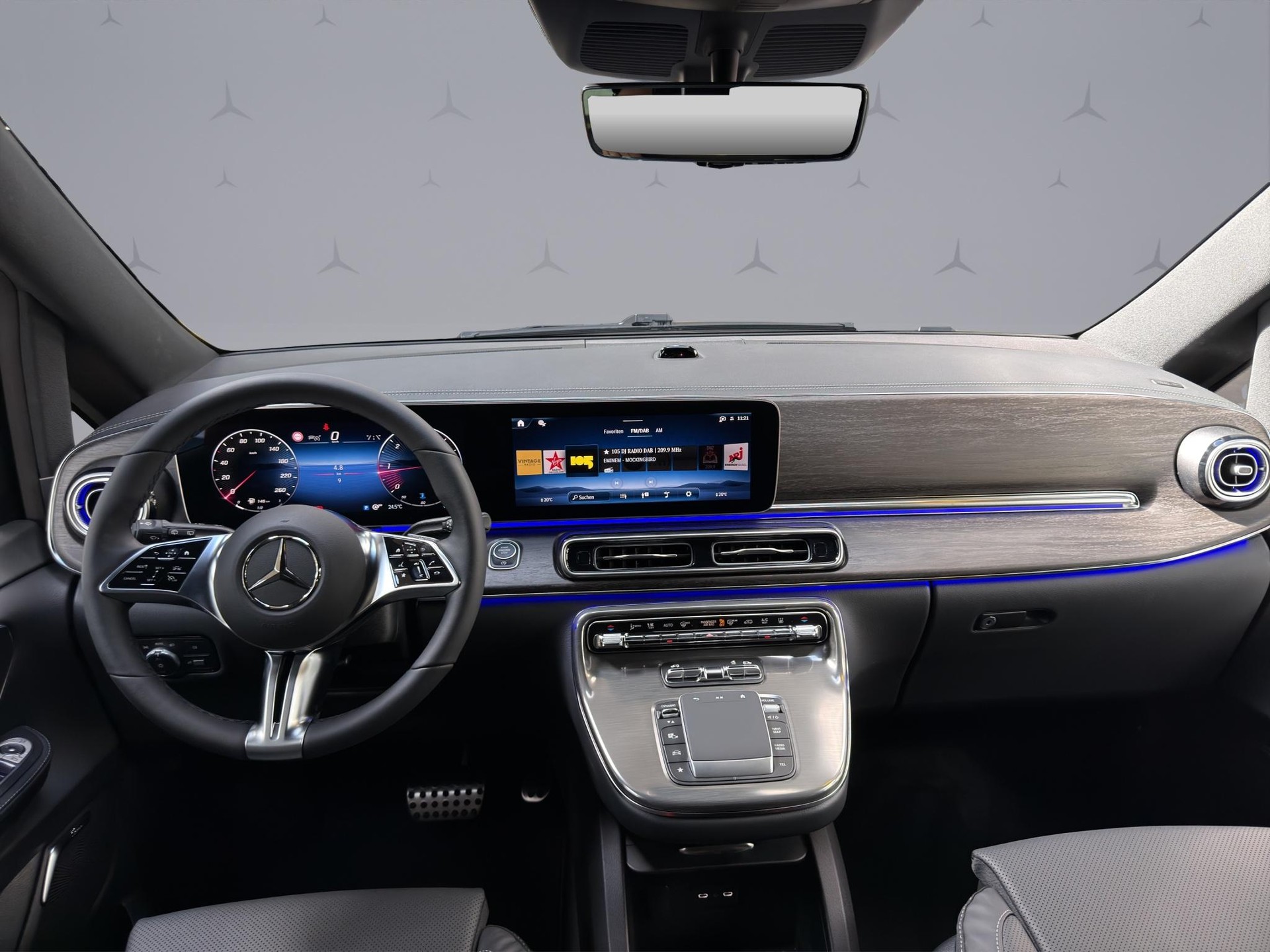 MERCEDES-BENZ V 300 d Exclusive lang Van-image-12