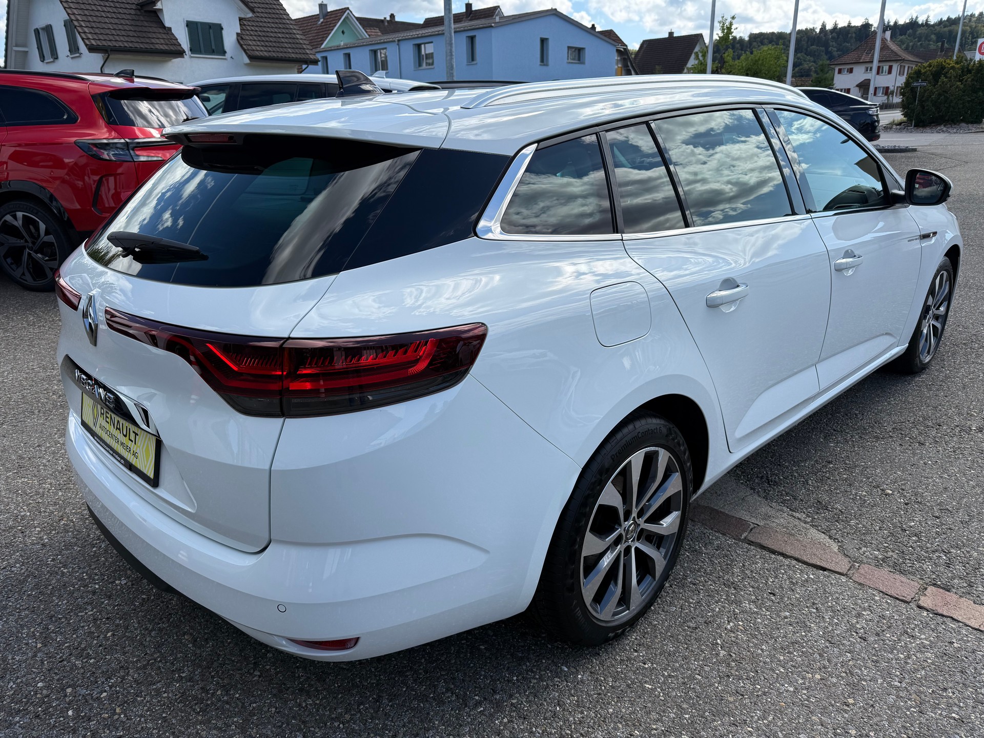 RENAULT Mégane Grandtour 1.3 16V Turbo Techno EDC-showroom-element-3