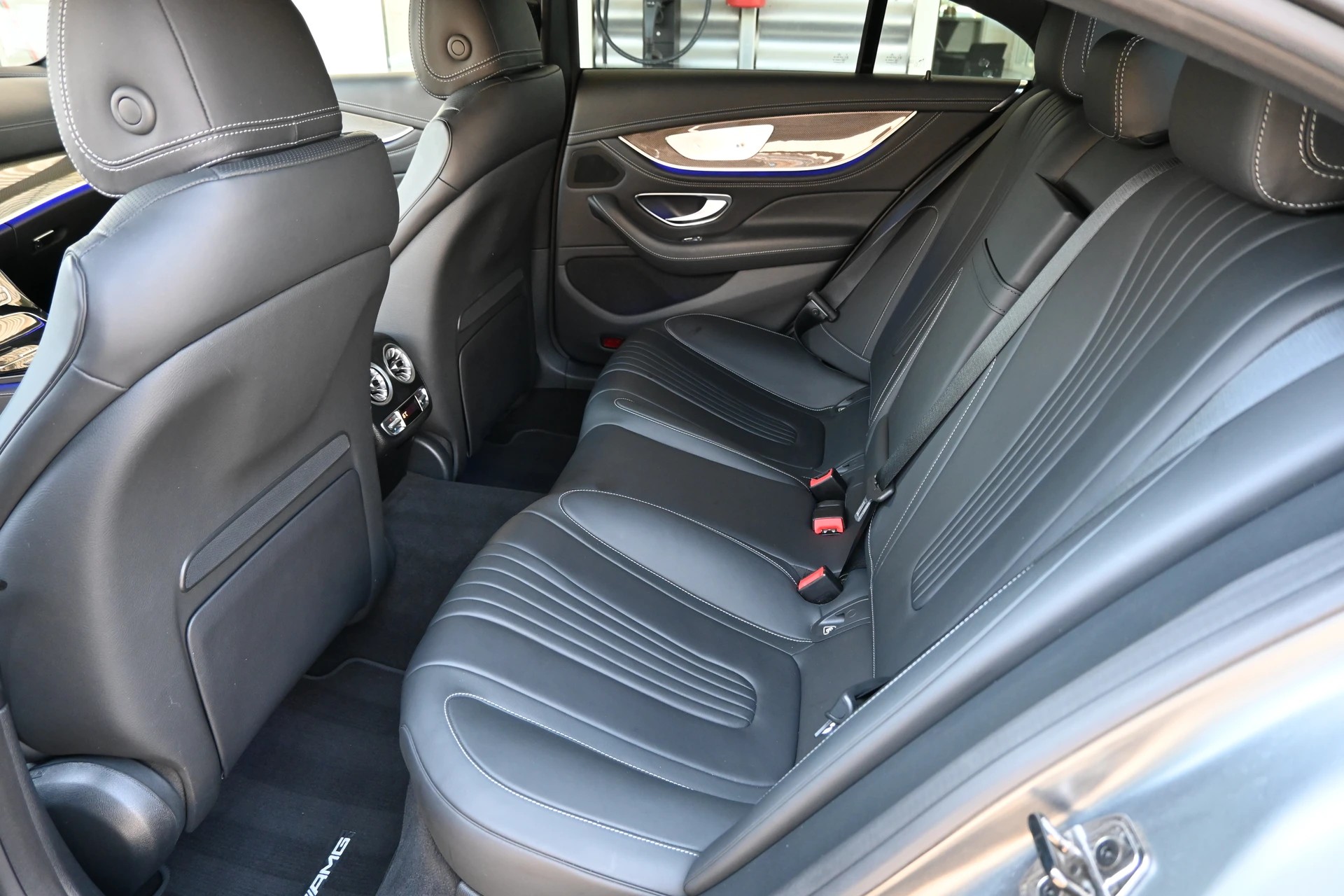 MERCEDES-BENZ CLS 450 4Matic AMG Line 9G-Tronic + Voll-Ausstattung (CH Auto) Facelift Modell-image-12