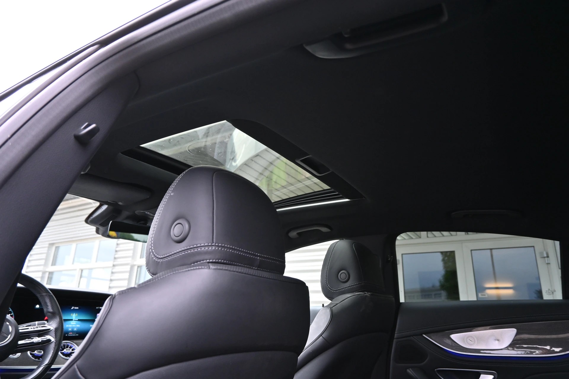MERCEDES-BENZ CLS 450 4Matic AMG Line 9G-Tronic + Voll-Ausstattung (CH Auto) Facelift Modell-image-16