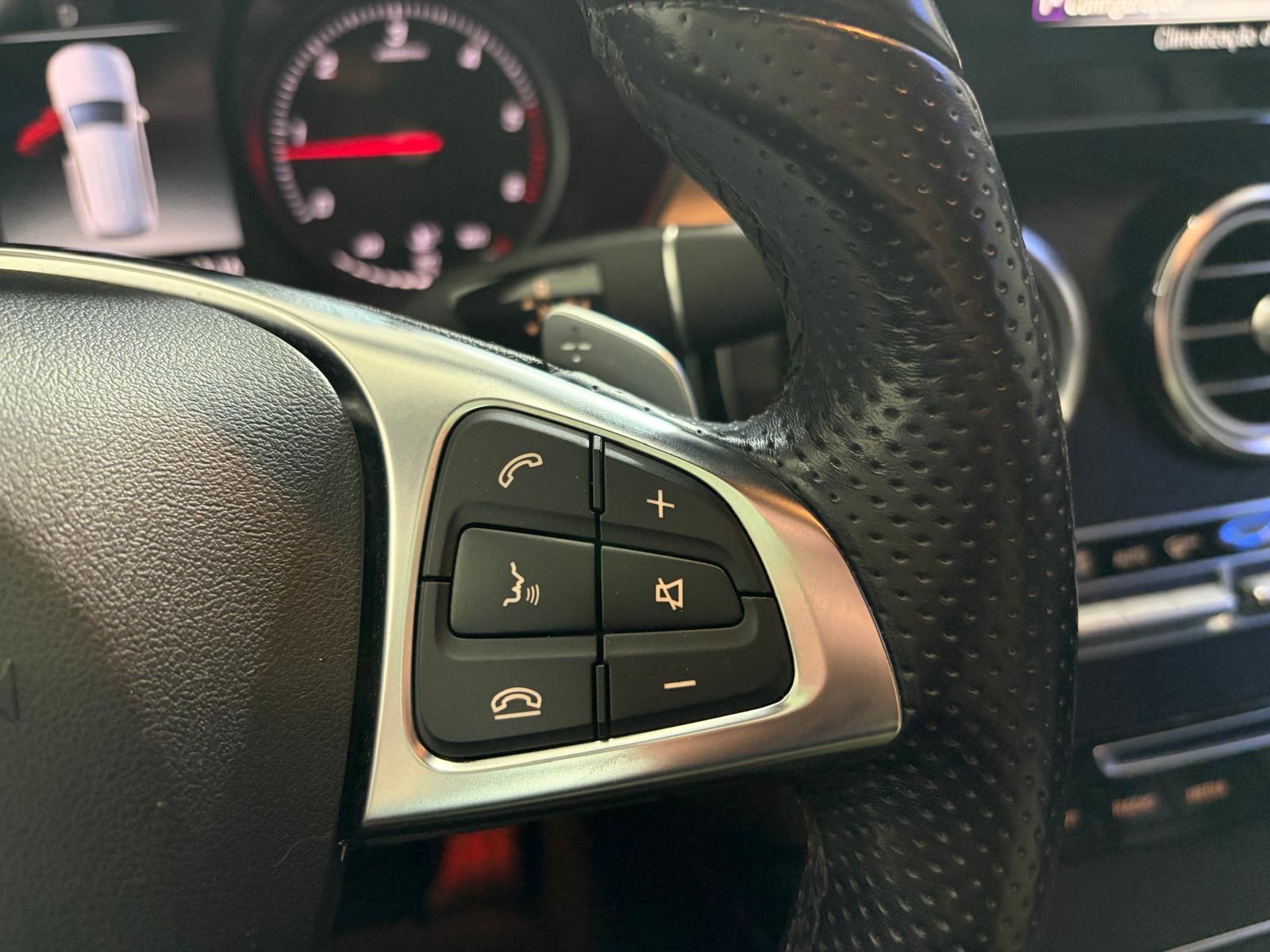 MERCEDES-BENZ GLC 250 d AMG Line 4Matic 9G-Tronic-image-18