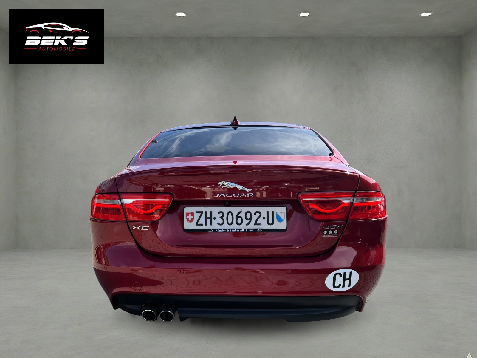 JAGUAR XE 20d R-Sport Automat-showroom-element-3