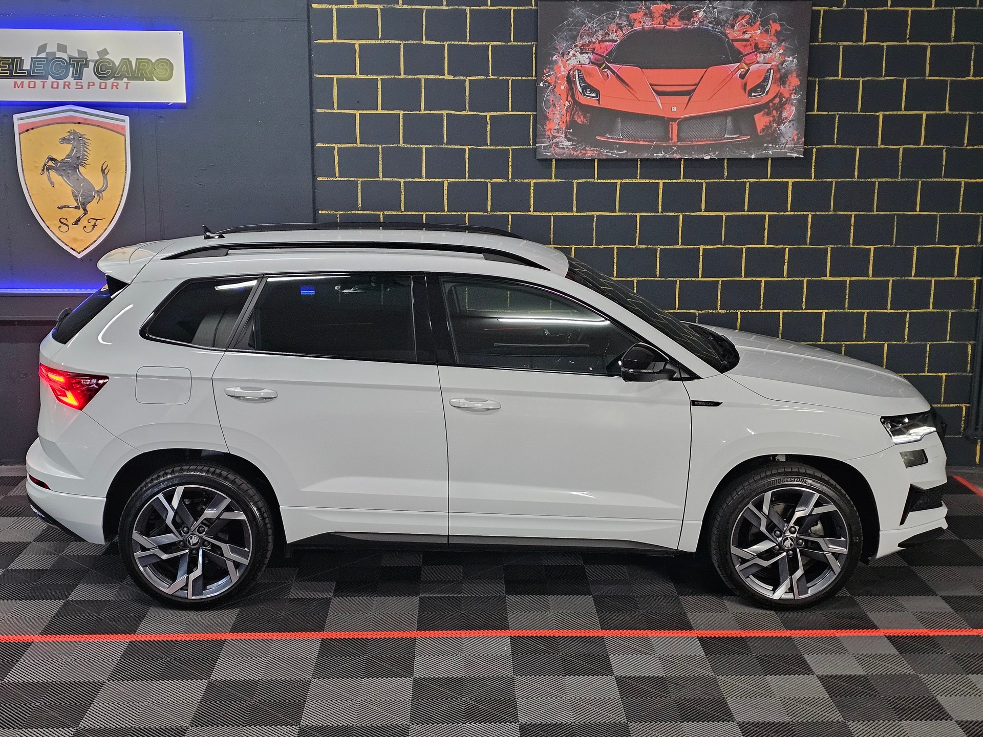 SKODA Karoq 1.5 TSI SportLine DSG-image-4