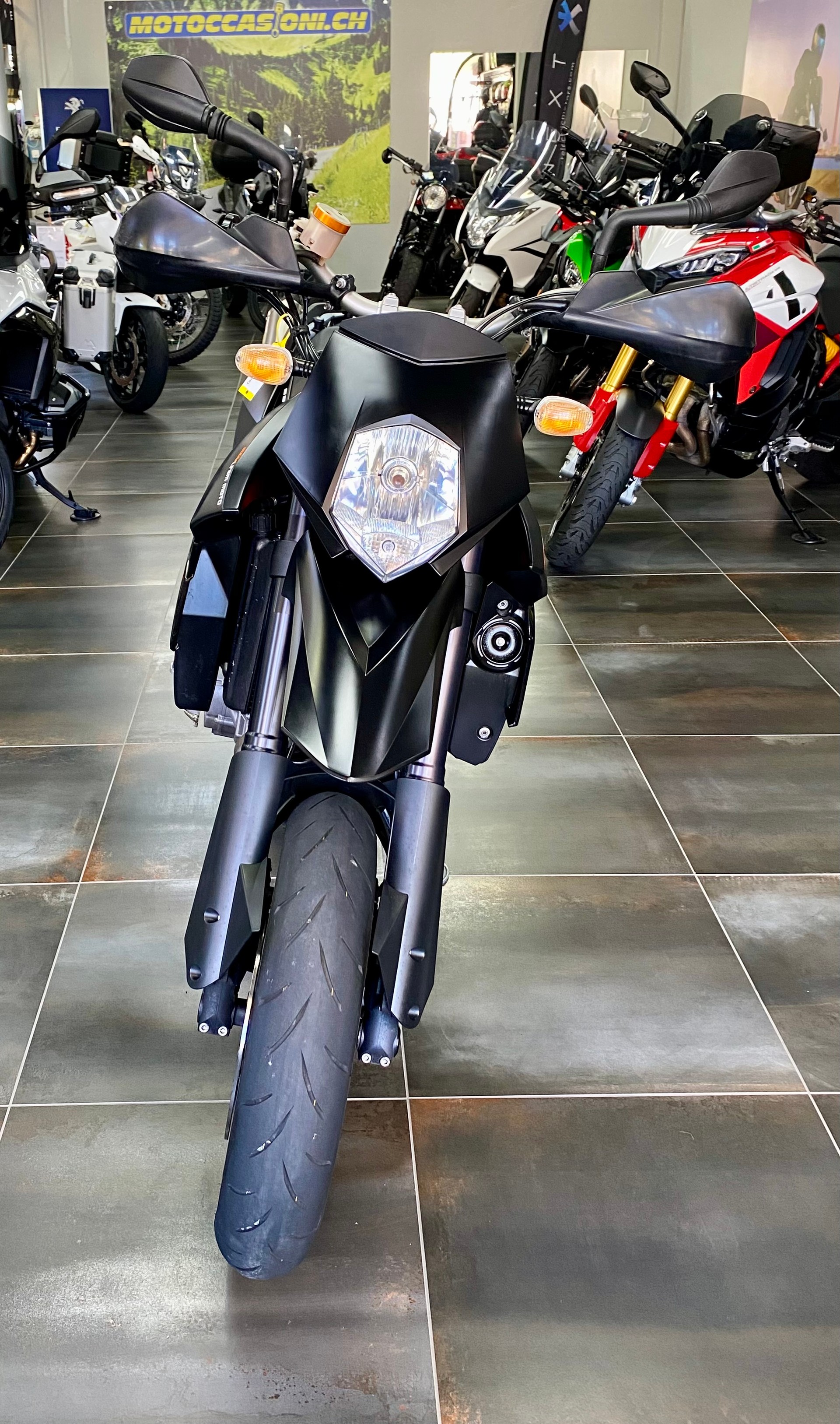 KTM 950 Supermoto R-image-3