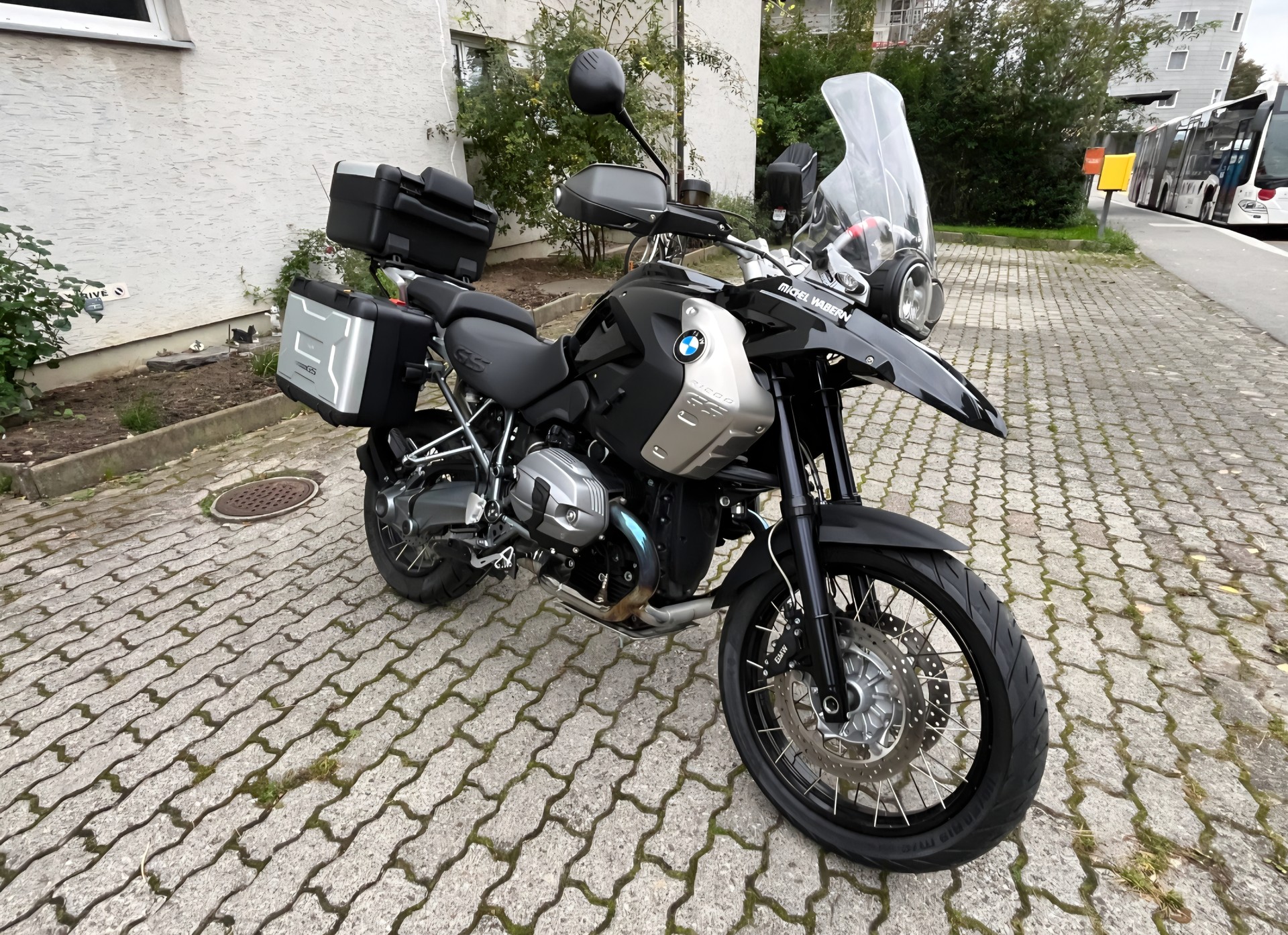 BMW R 1200 GS Triple Black ABS-image-0