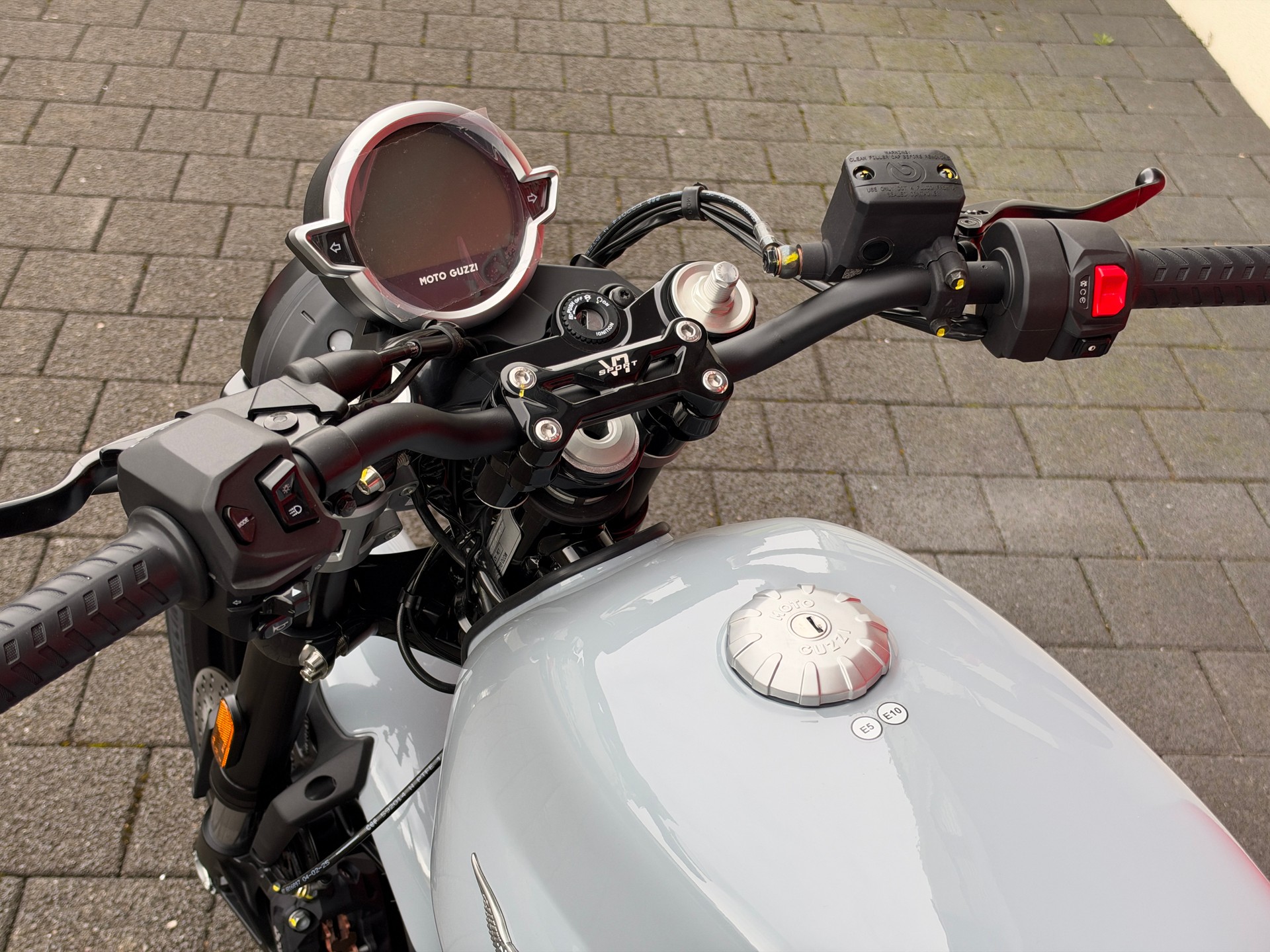 MOTO GUZZI V7 IV 850 Sport E5+ (35kW)-image-8