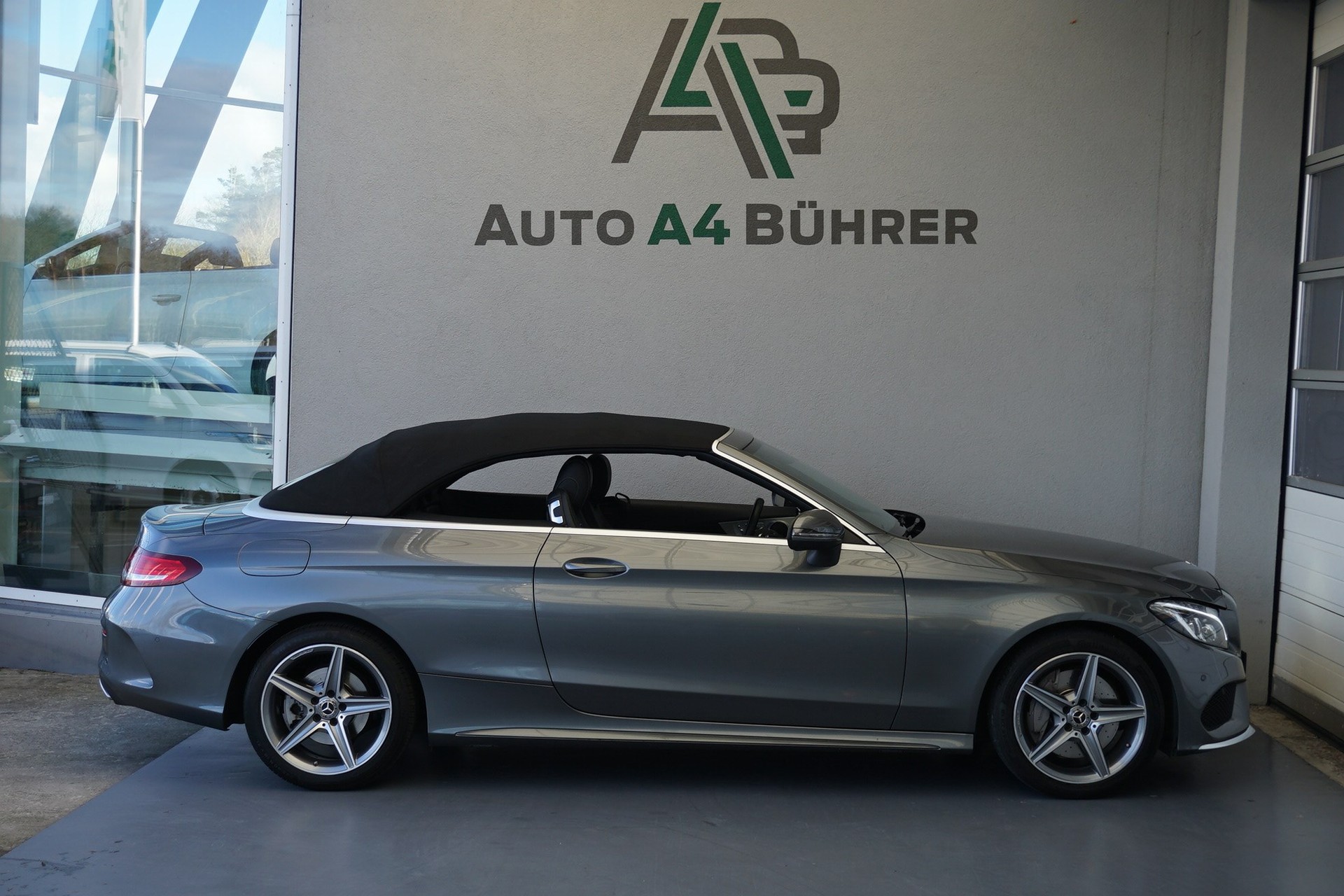 MERCEDES-BENZ C 250 AMG Line-image-6