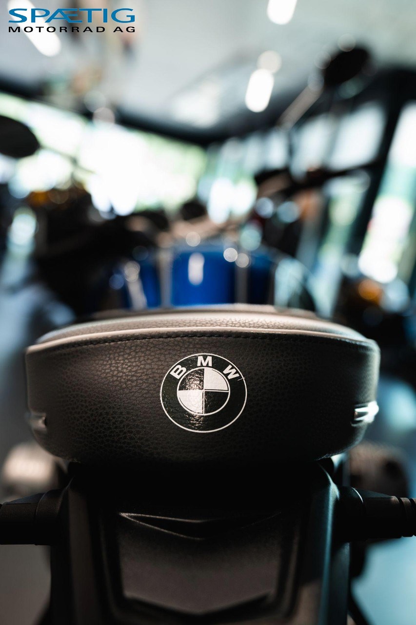 BMW R nineT Pure /5 Jubiläumsmodell-image-6