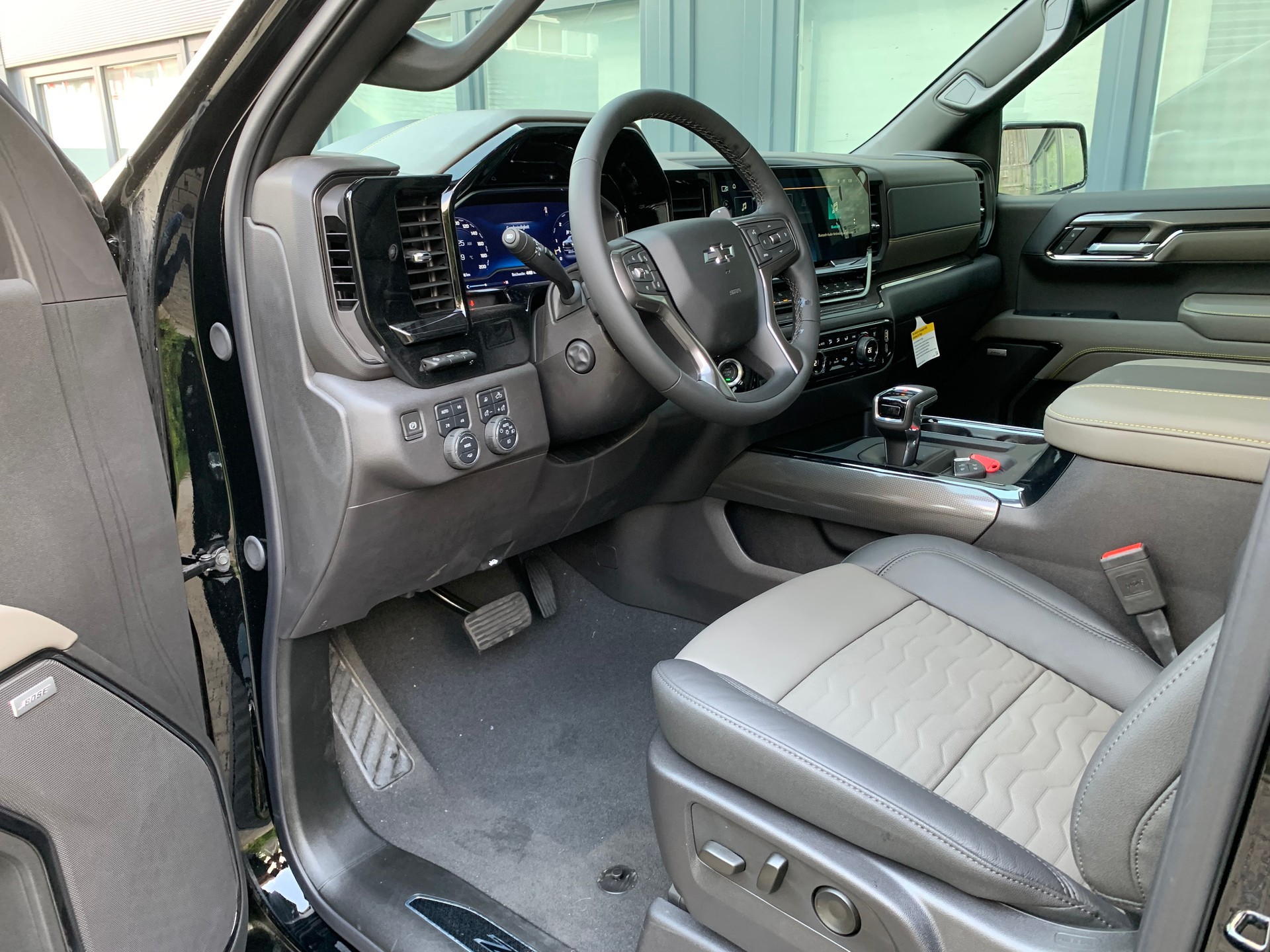 CHEVROLET Silverado 1500 Crew Cab 6,2l V8 ZR2 MY25-image-9