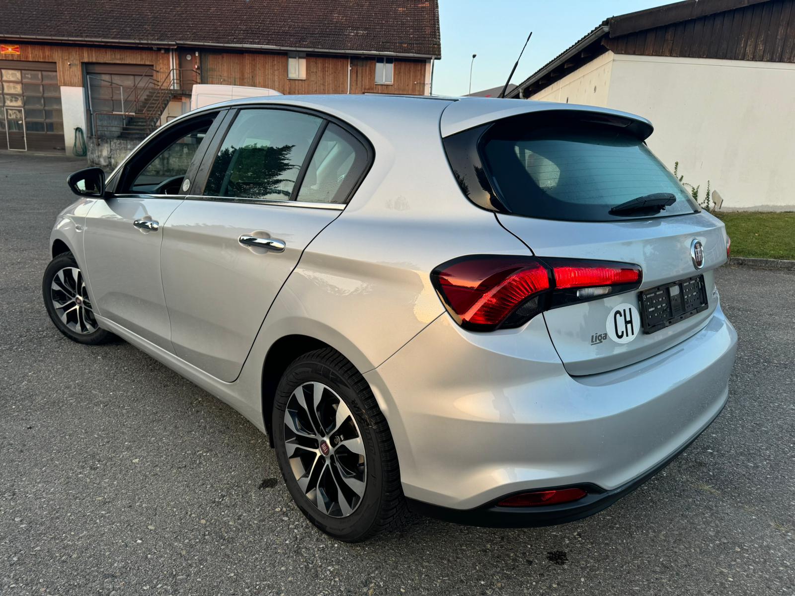 FIAT Tipo 1.4TJet Mirror-image-6