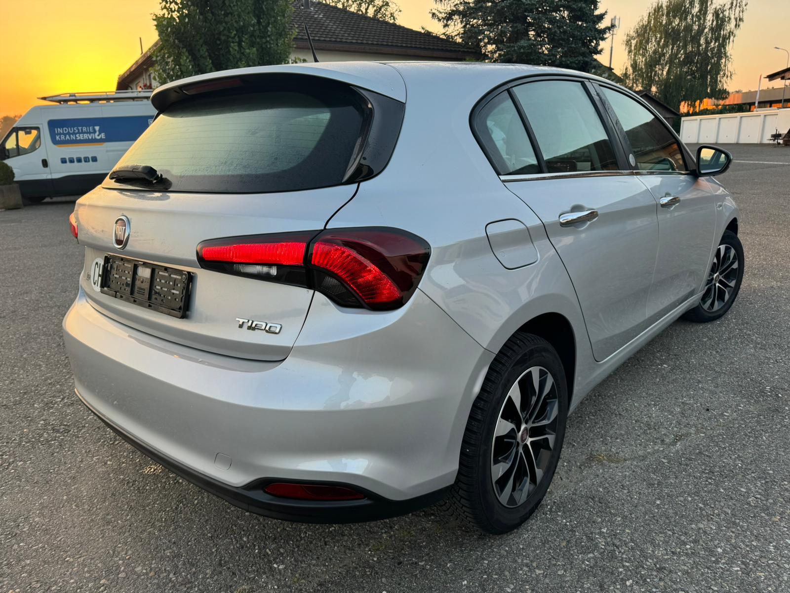 FIAT Tipo 1.4TJet Mirror-image-5