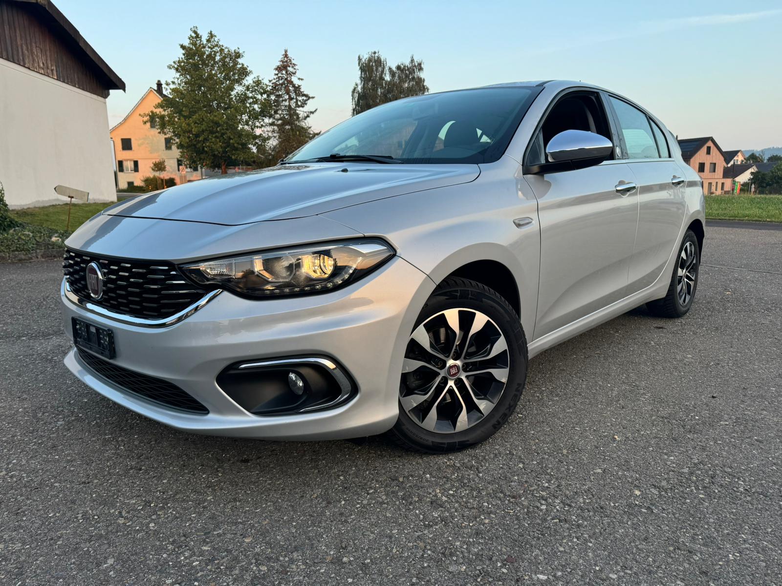FIAT Tipo 1.4TJet Mirror-image-1