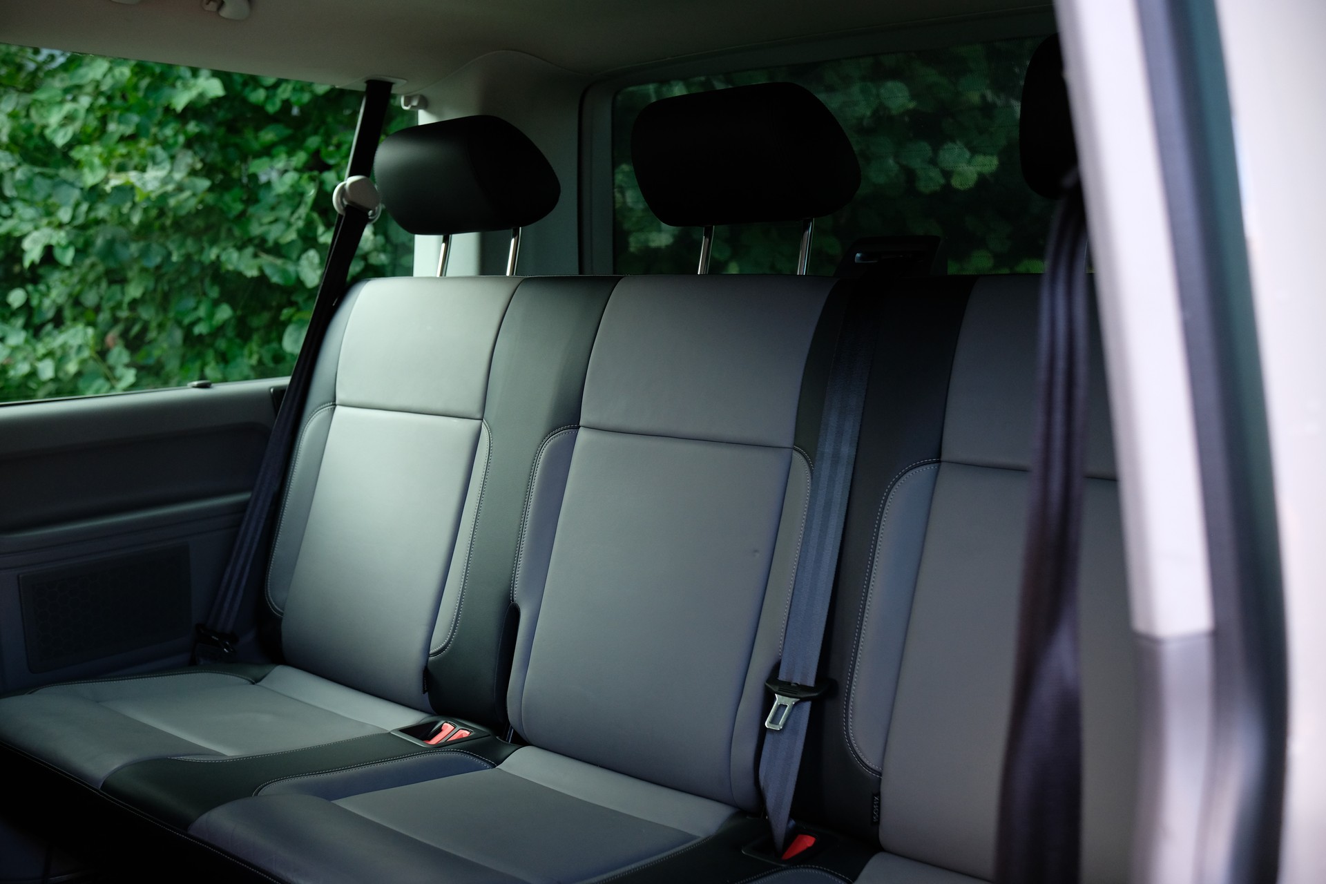 VW T6.1 Bulli 2.0 TDI DSG 8-Sitze-image-15