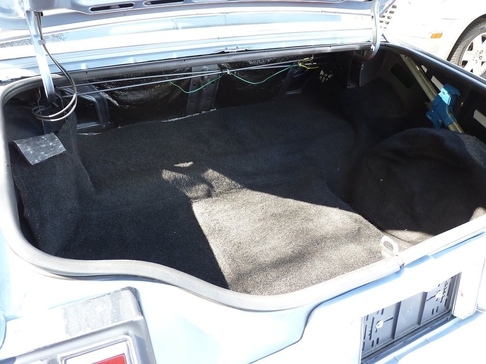 OLDSMOBILE Cutlass Supreme Brougham-image-19