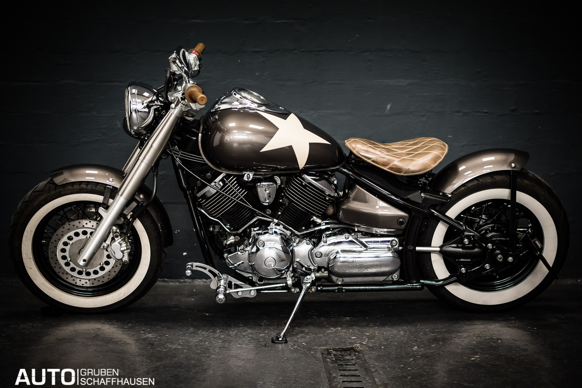 YAMAHA XVS 1100 A Drag Star Classic-image-11