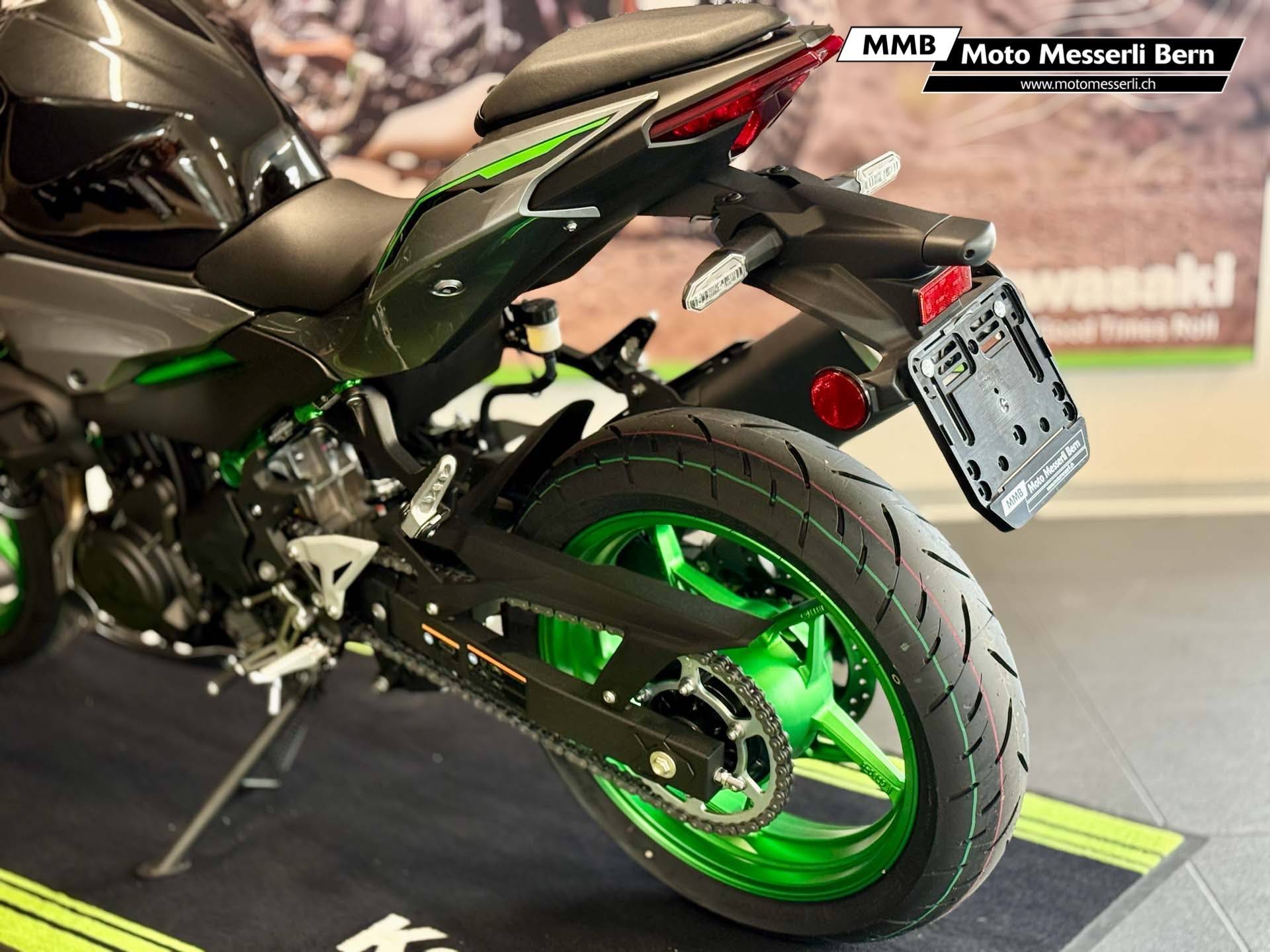 KAWASAKI Z 500 SE-image-10