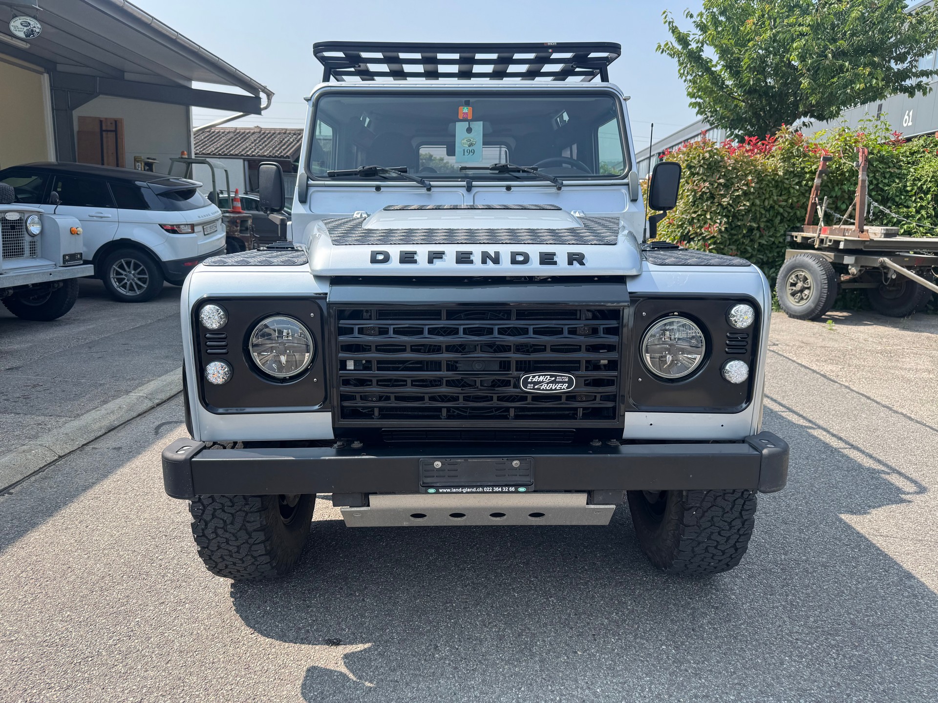LAND ROVER Defender 90 SW 2.4Tdc-image-4