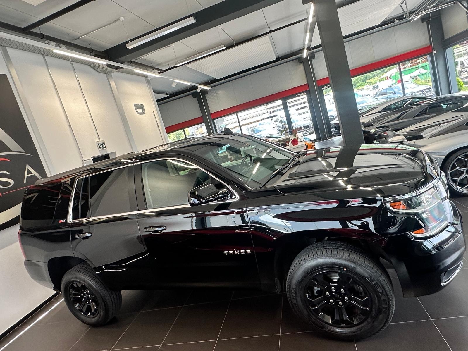 CHEVROLET TAHOE Z71-image-8