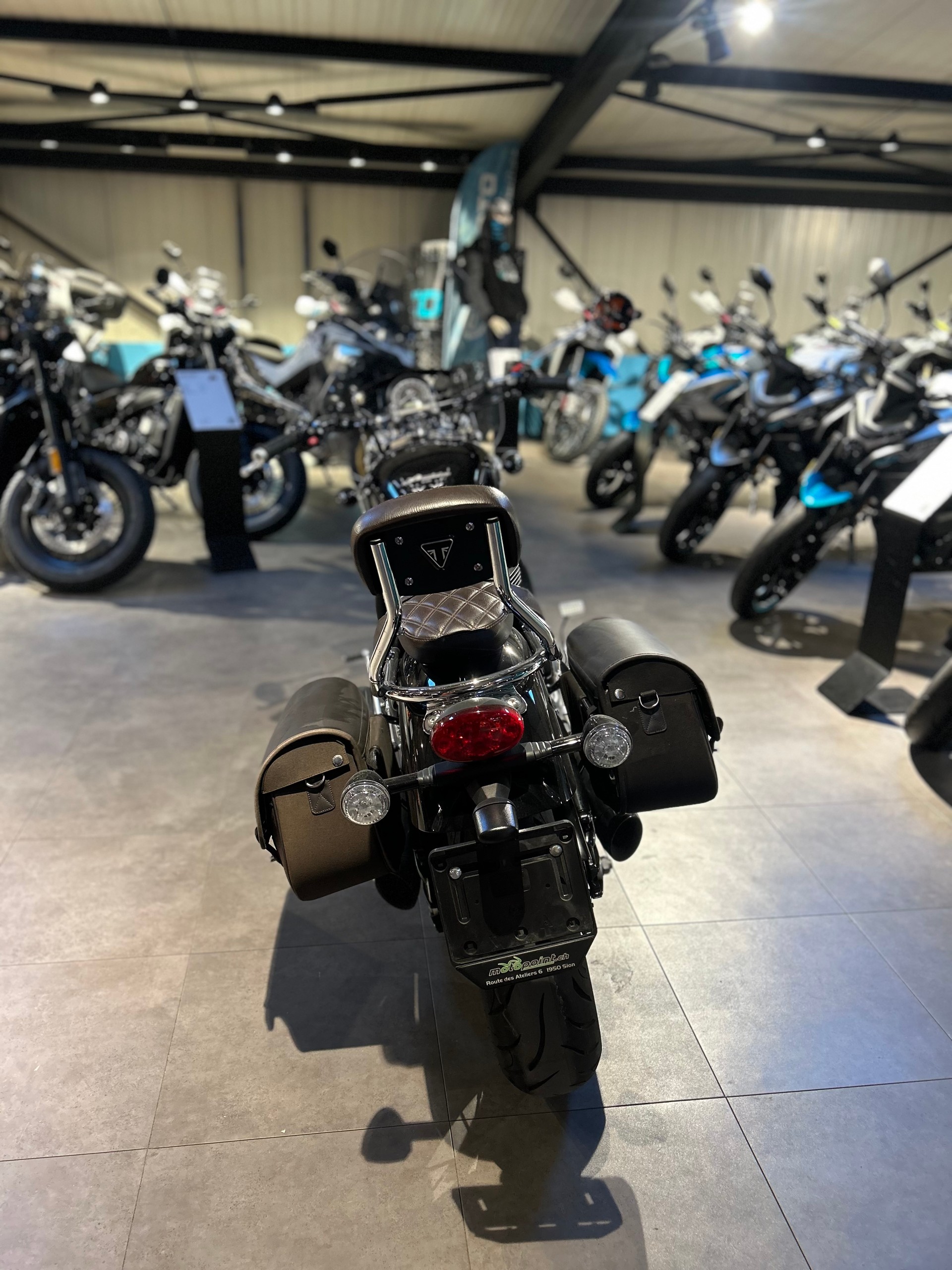 TRIUMPH Bonneville 1200 Speedmaster ABS-image-5