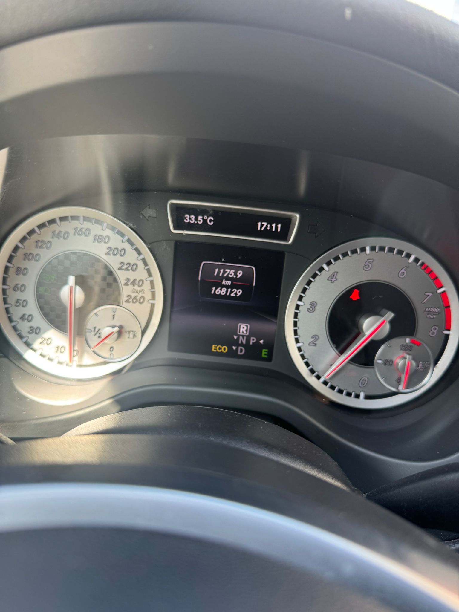 MERCEDES-BENZ A 250 Sport 4Matic 7G-DCT-image-7
