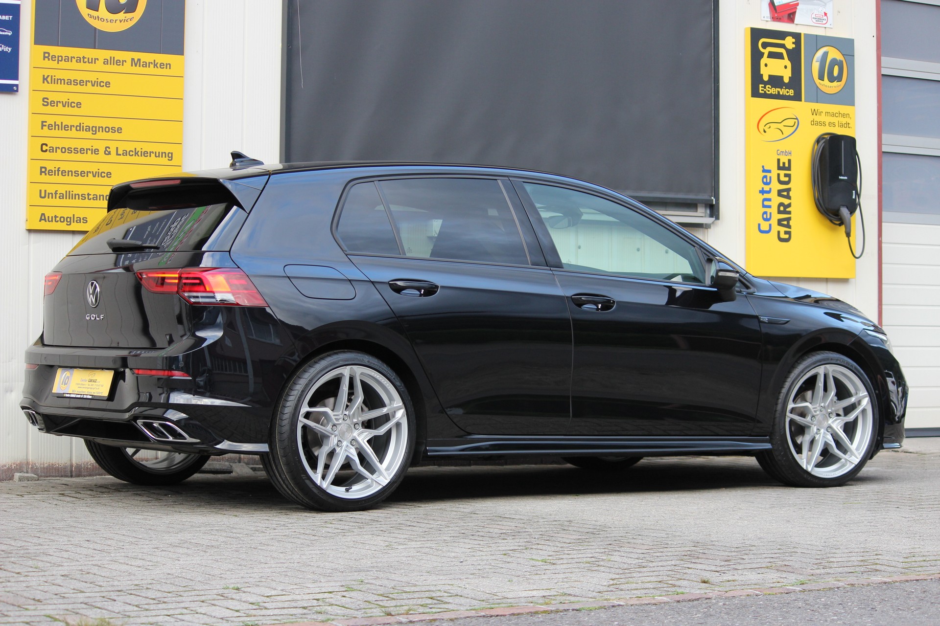 VW Golf 1.5 e TSI ACT Life R-Line DSG-image-5