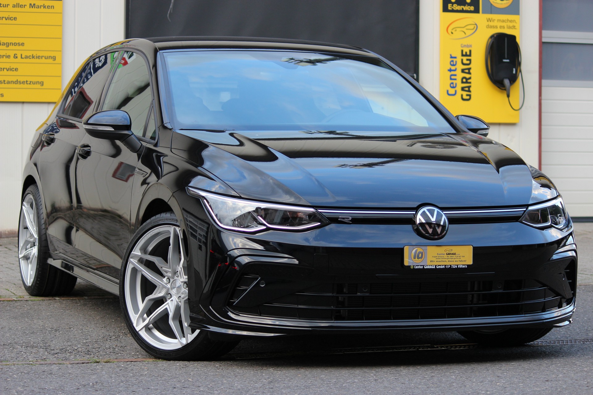 VW Golf 1.5 e TSI ACT Life R-Line DSG-image-4