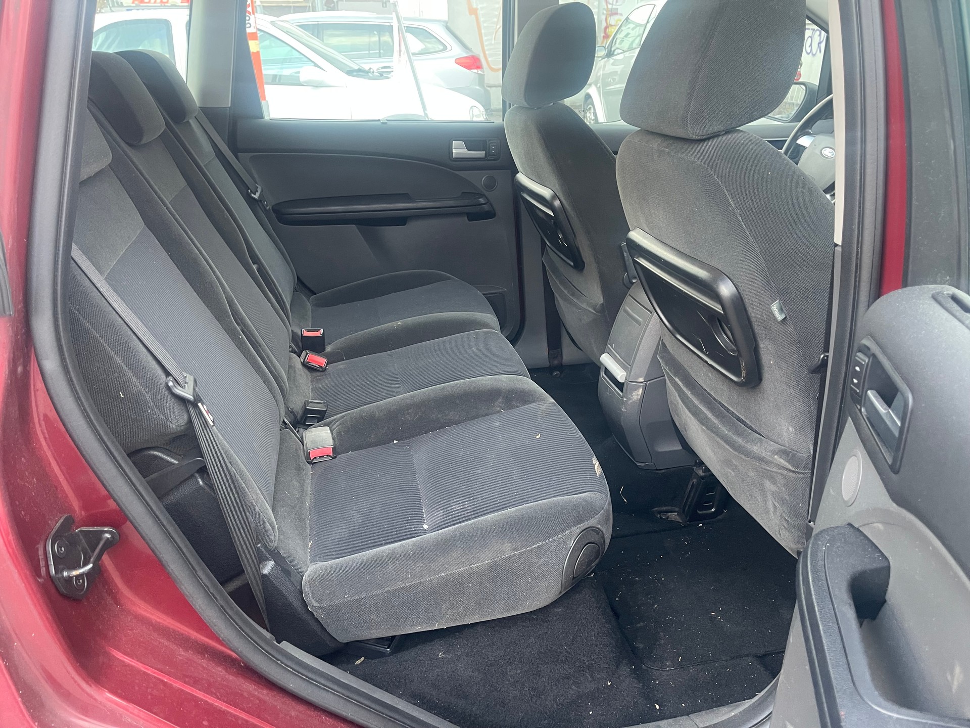 FORD Focus C-Max 2.0 Ghia-image-6