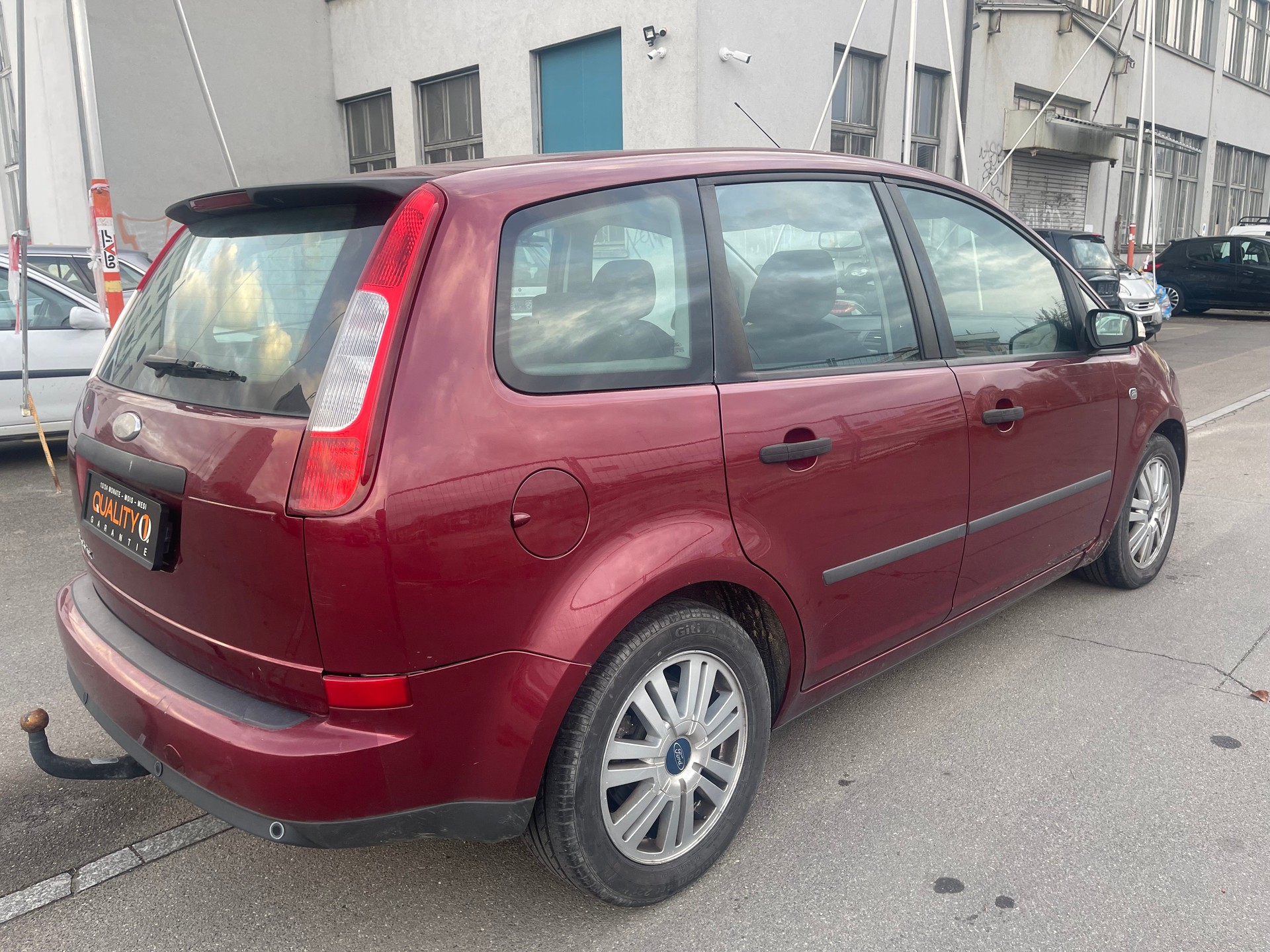 FORD Focus C-Max 2.0 Ghia-image-4