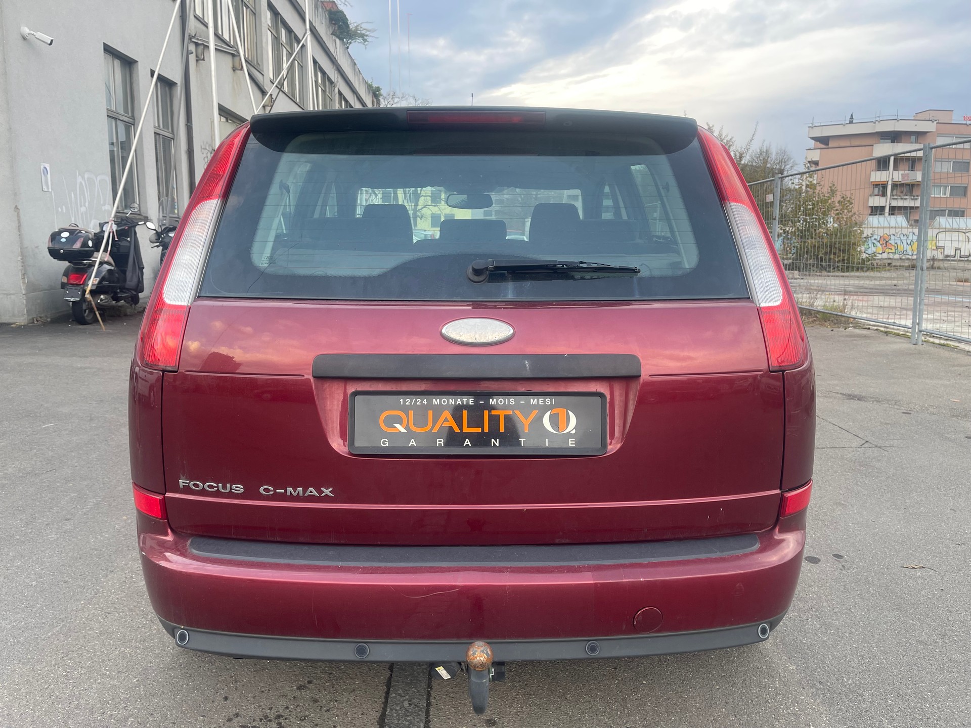 FORD Focus C-Max 2.0 Ghia-image-5