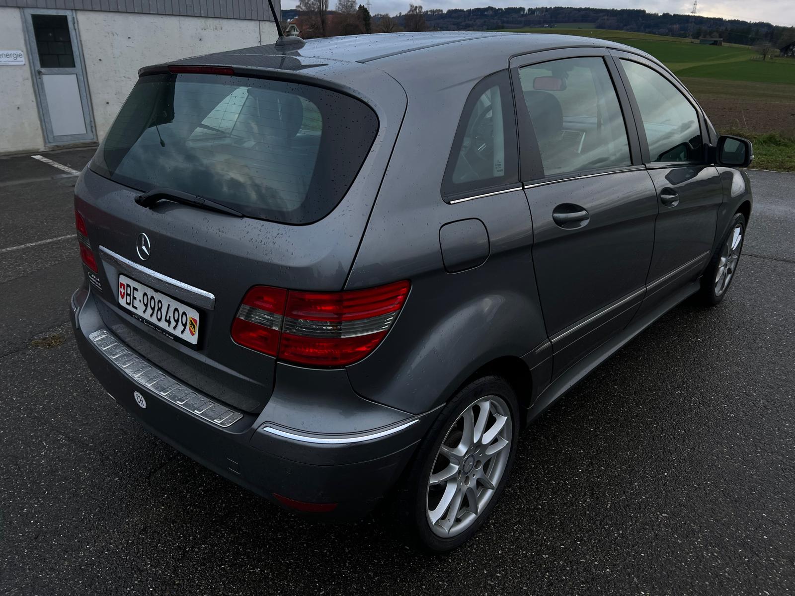 MERCEDES-BENZ B 180 (170) Autotronic-image-6