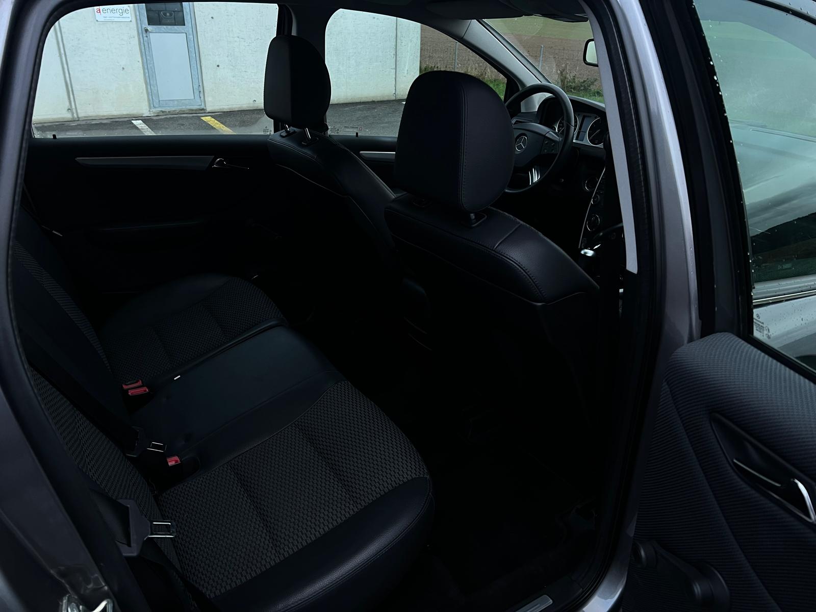 MERCEDES-BENZ B 180 (170) Autotronic-image-12