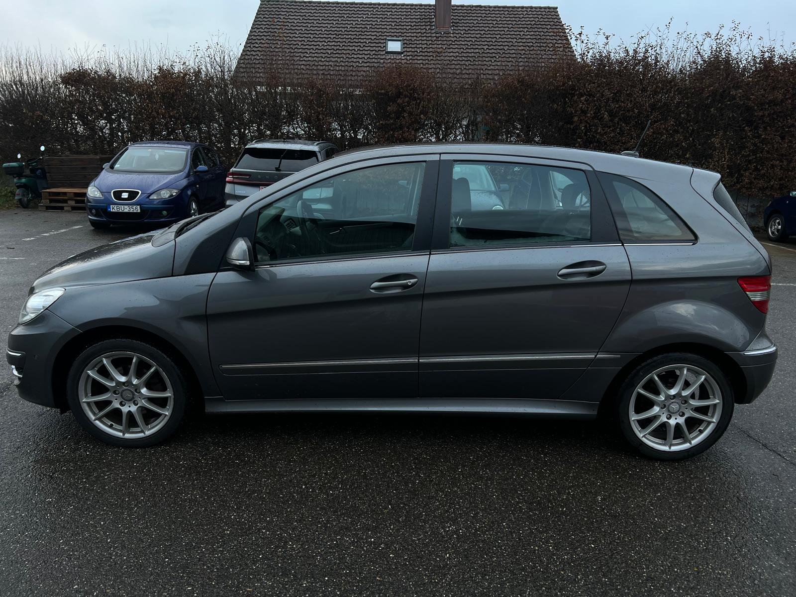 MERCEDES-BENZ B 180 (170) Autotronic-image-3