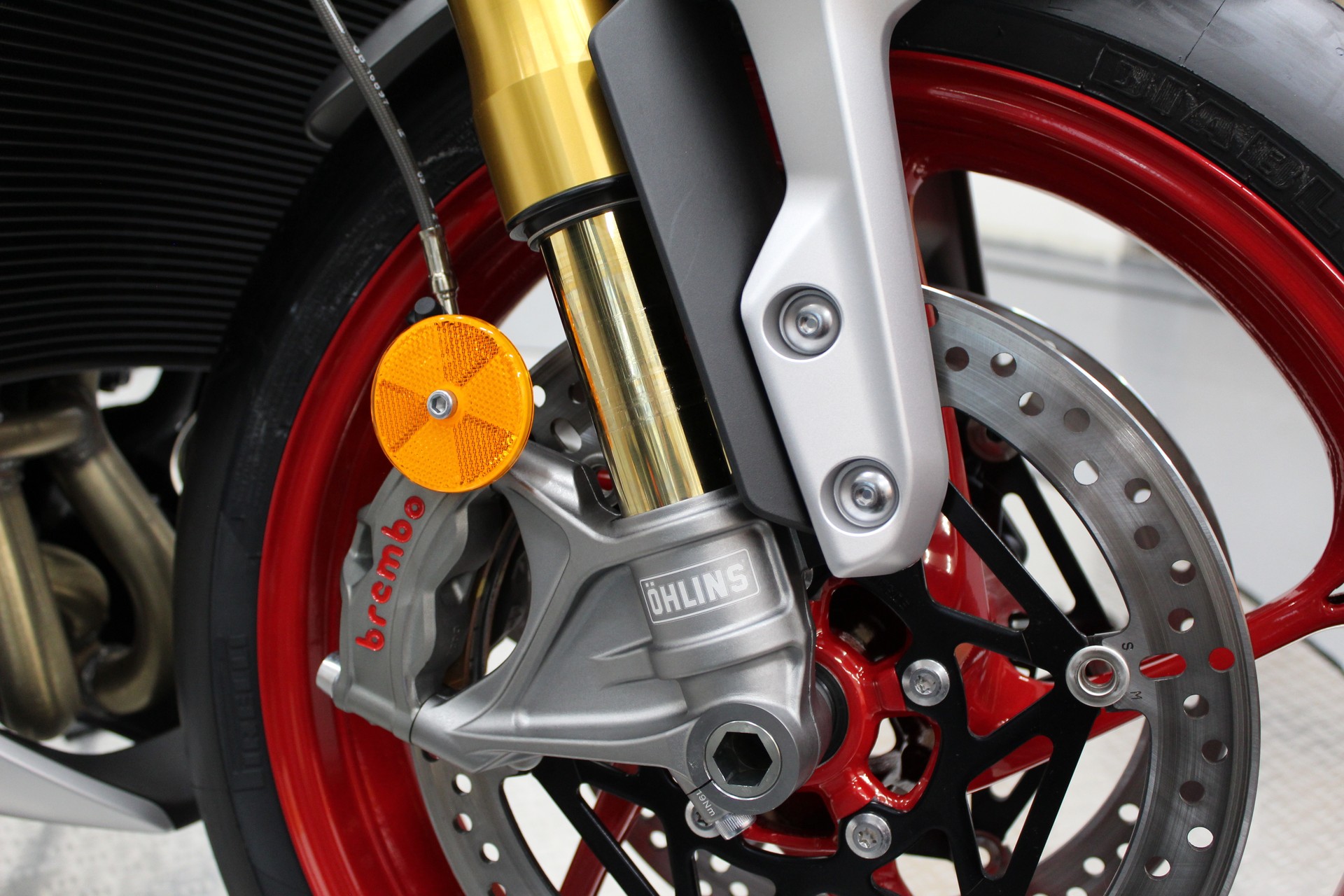 TRIUMPH Street Triple 765 RX-image-7