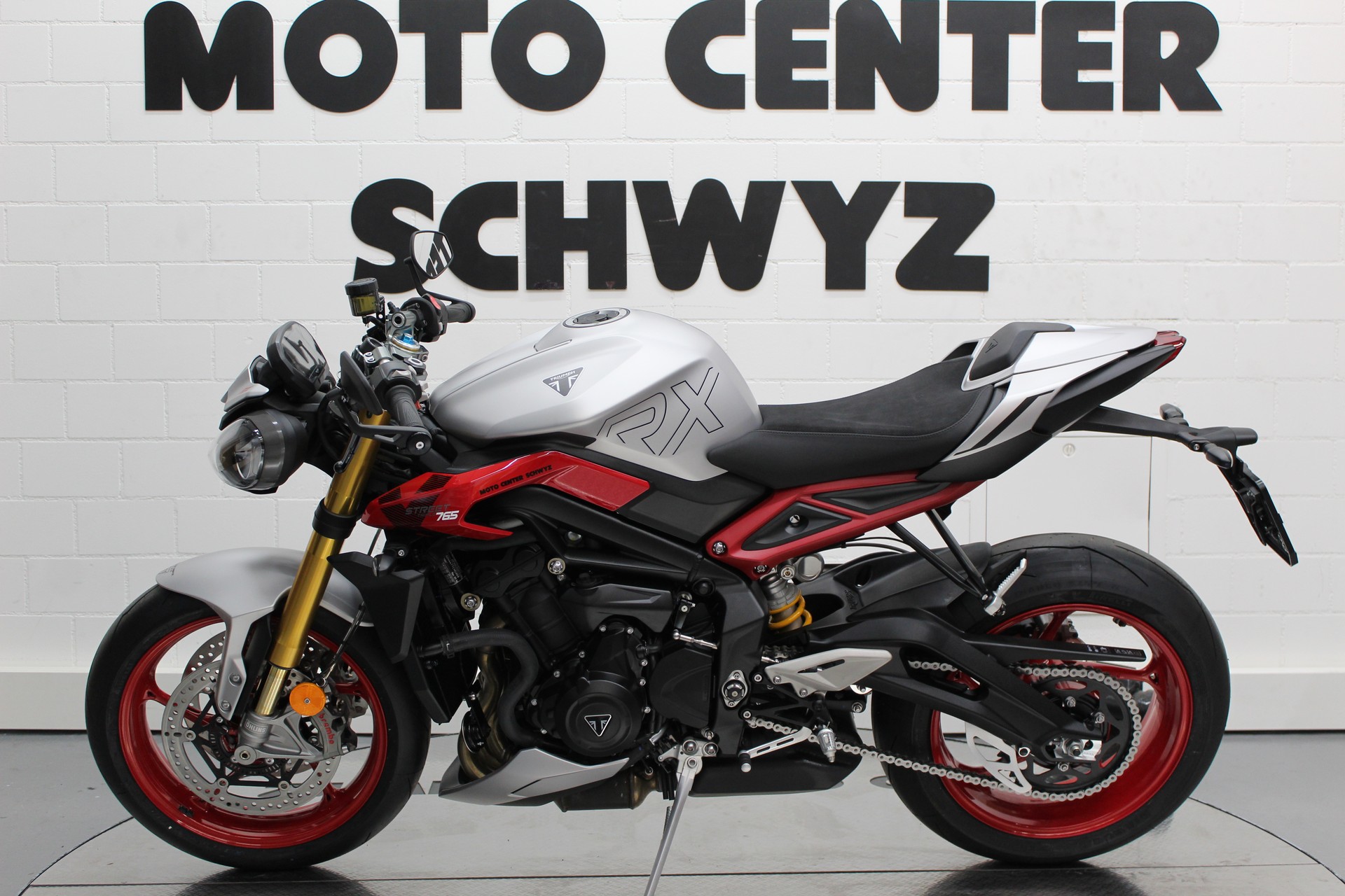 TRIUMPH Street Triple 765 RX-image-5