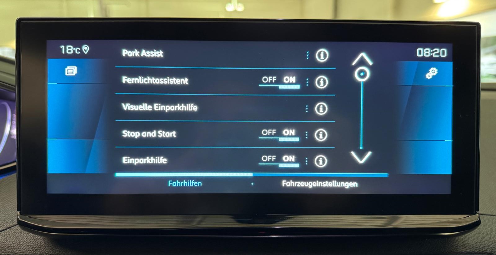 PEUGEOT 5008 1.5 BlueHDi Allure Pack-image-18