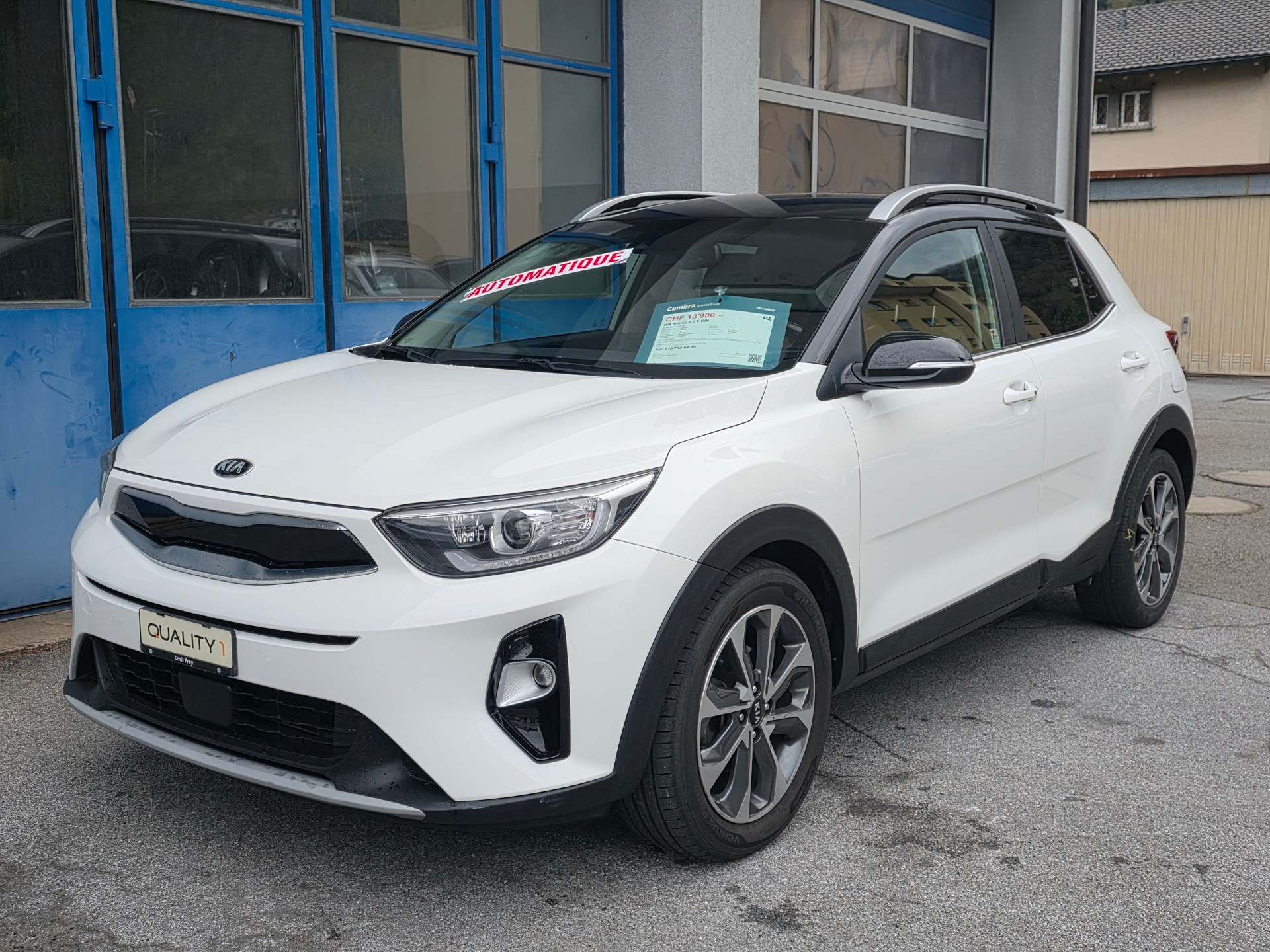 KIA Stonic 1.0 T-GDi-showroom-element-1