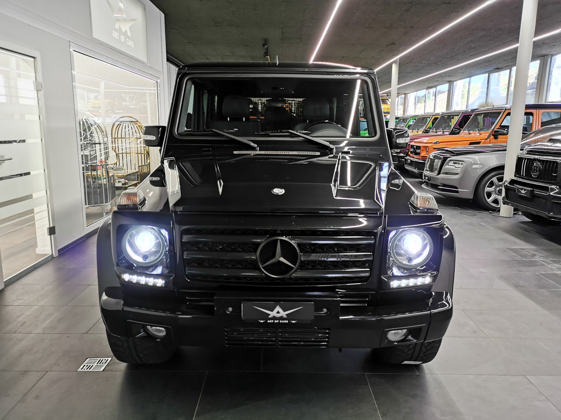 MERCEDES-BENZ G 55 AMG Automatic ALL BLACK LAST EDITION DESIGNO 507 PS 2011 CH-AUTO STANDHEIZUNG OBSIDIANSCHWARZ KLASSIKER!-image-1