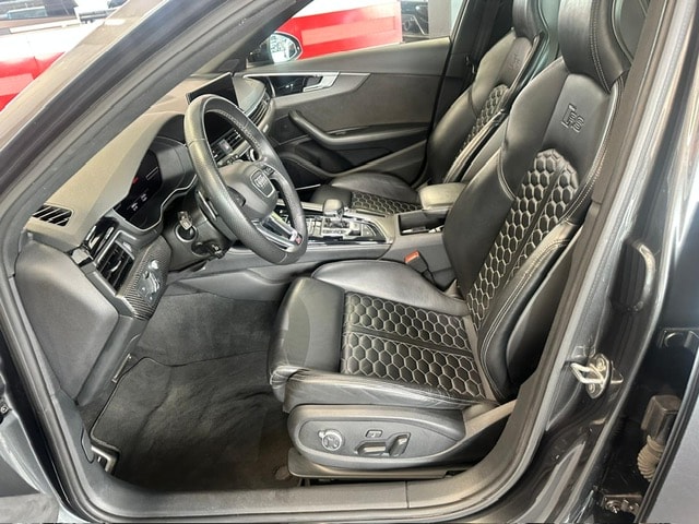 AUDI RS4 Avant quattro tiptronic-image-8