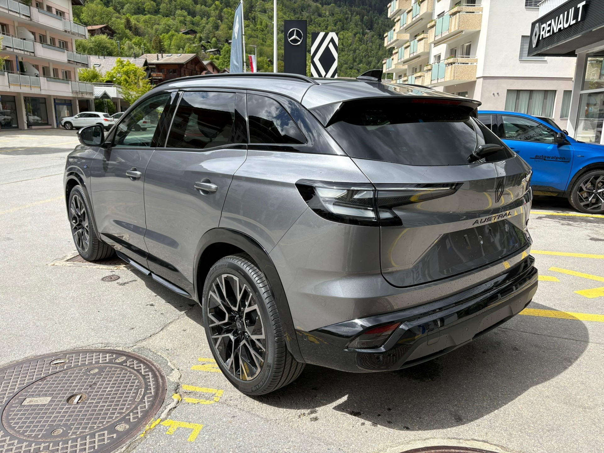 RENAULT Austral 1.2 HEV 200 esprit Alpine A-image-6