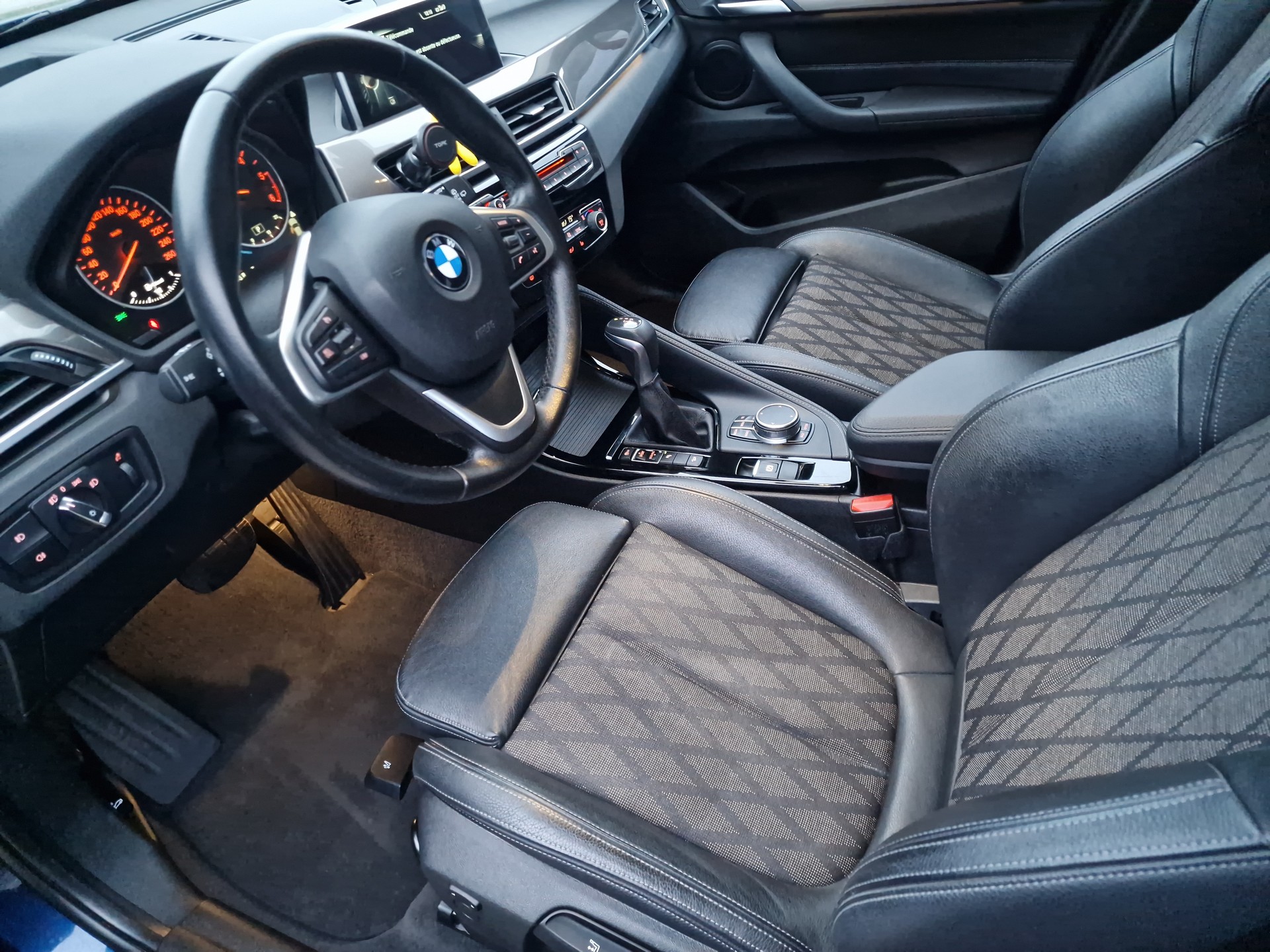 BMW X1 xDrive 20d xLine Steptronic-image-6
