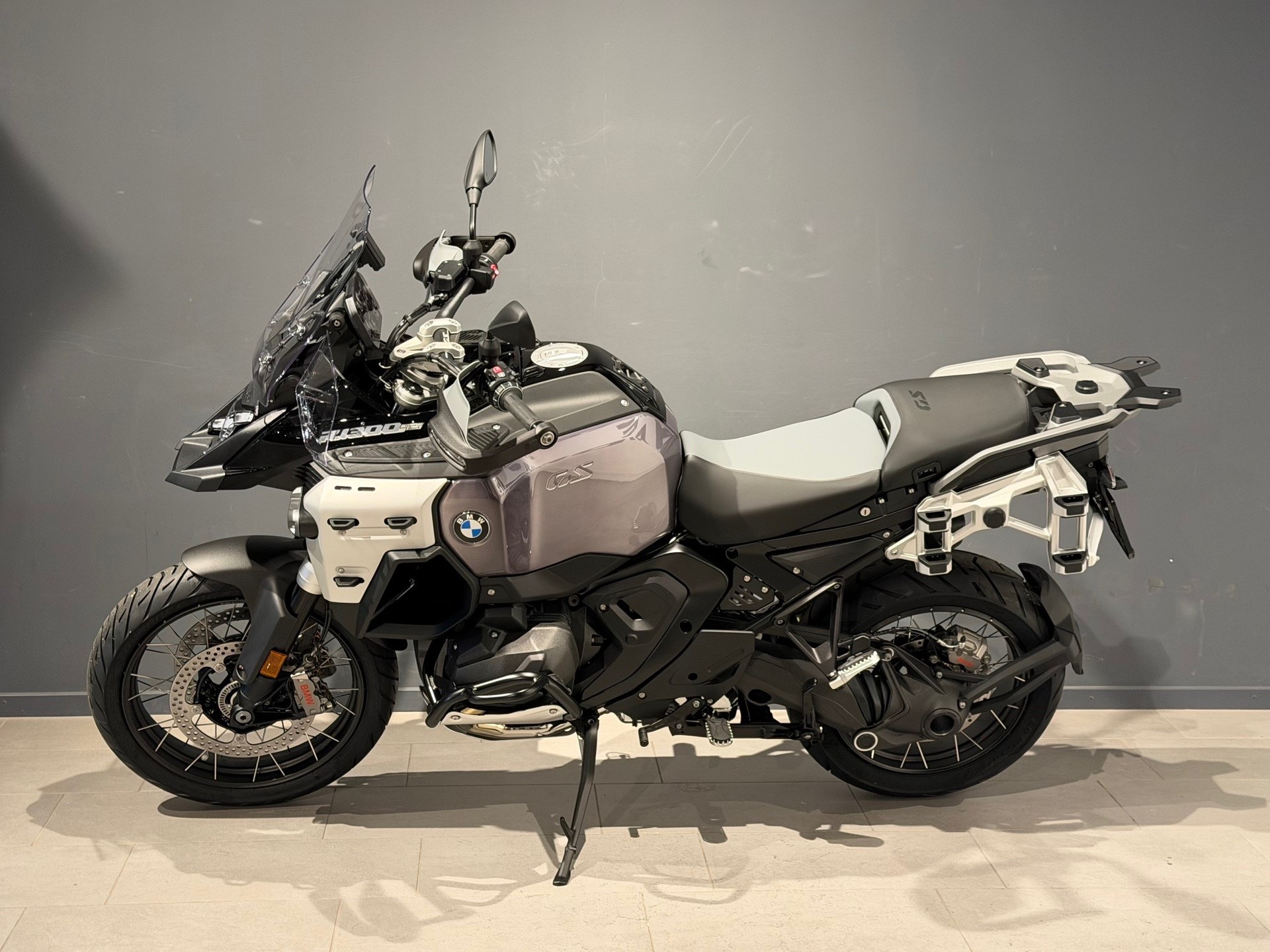 BMW R 1300 GS Adventure !Boxer Prämie! 1500.--image-3