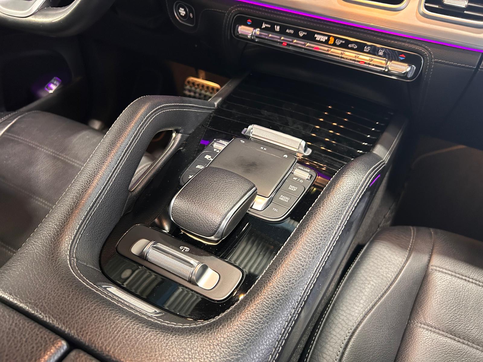 MERCEDES-BENZ GLS 350 d AMG Line 4matic-image-17