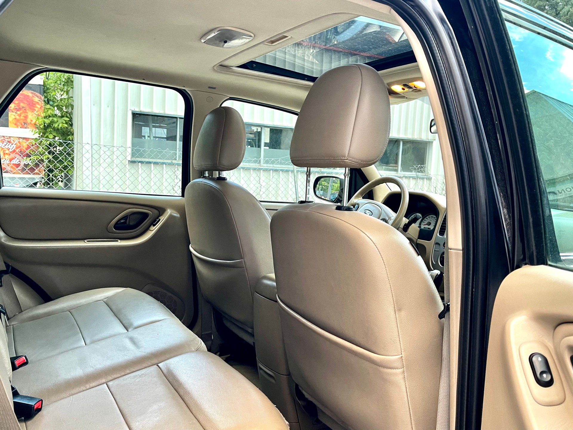 FORD Maverick 3.0 24V Executive-image-17