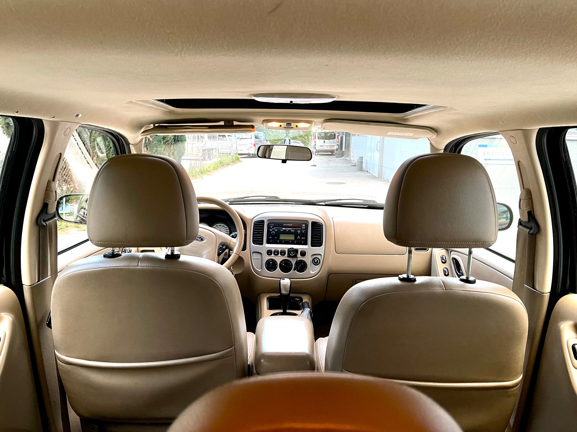 FORD Maverick 3.0 24V Executive-image-8