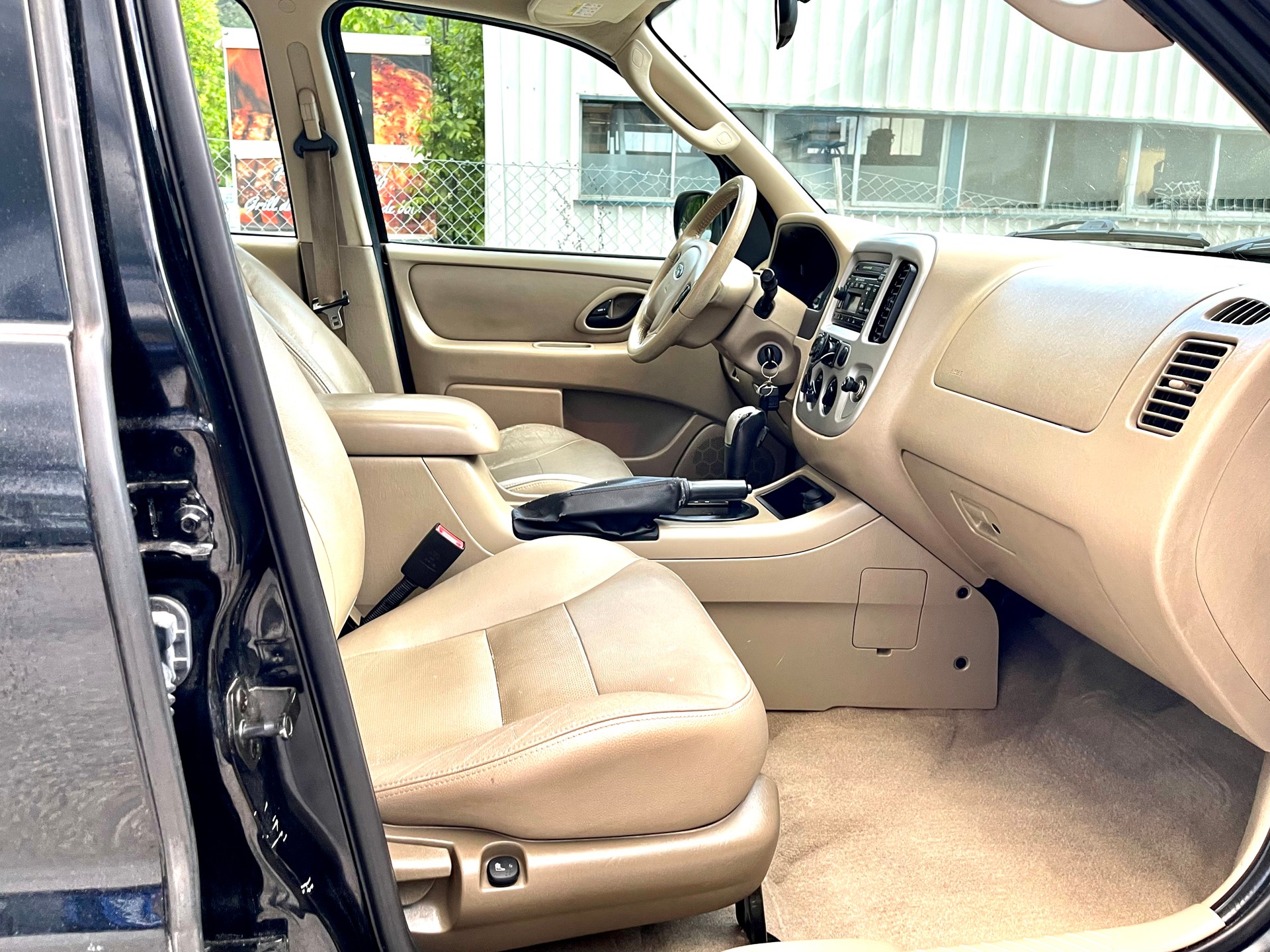 FORD Maverick 3.0 24V Executive-image-13