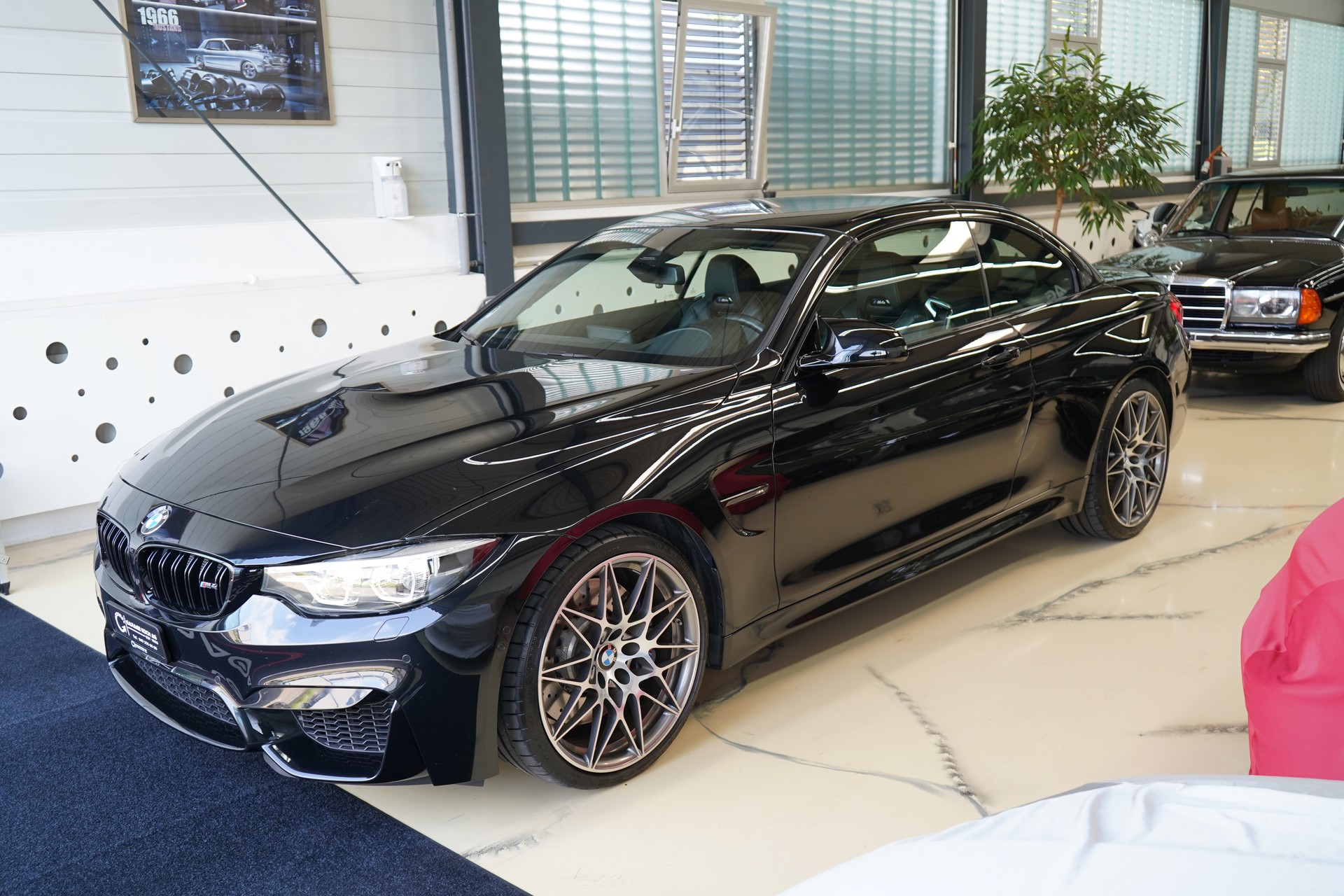 BMW M4 Cabriolet Drivelogic M Competition-image-4
