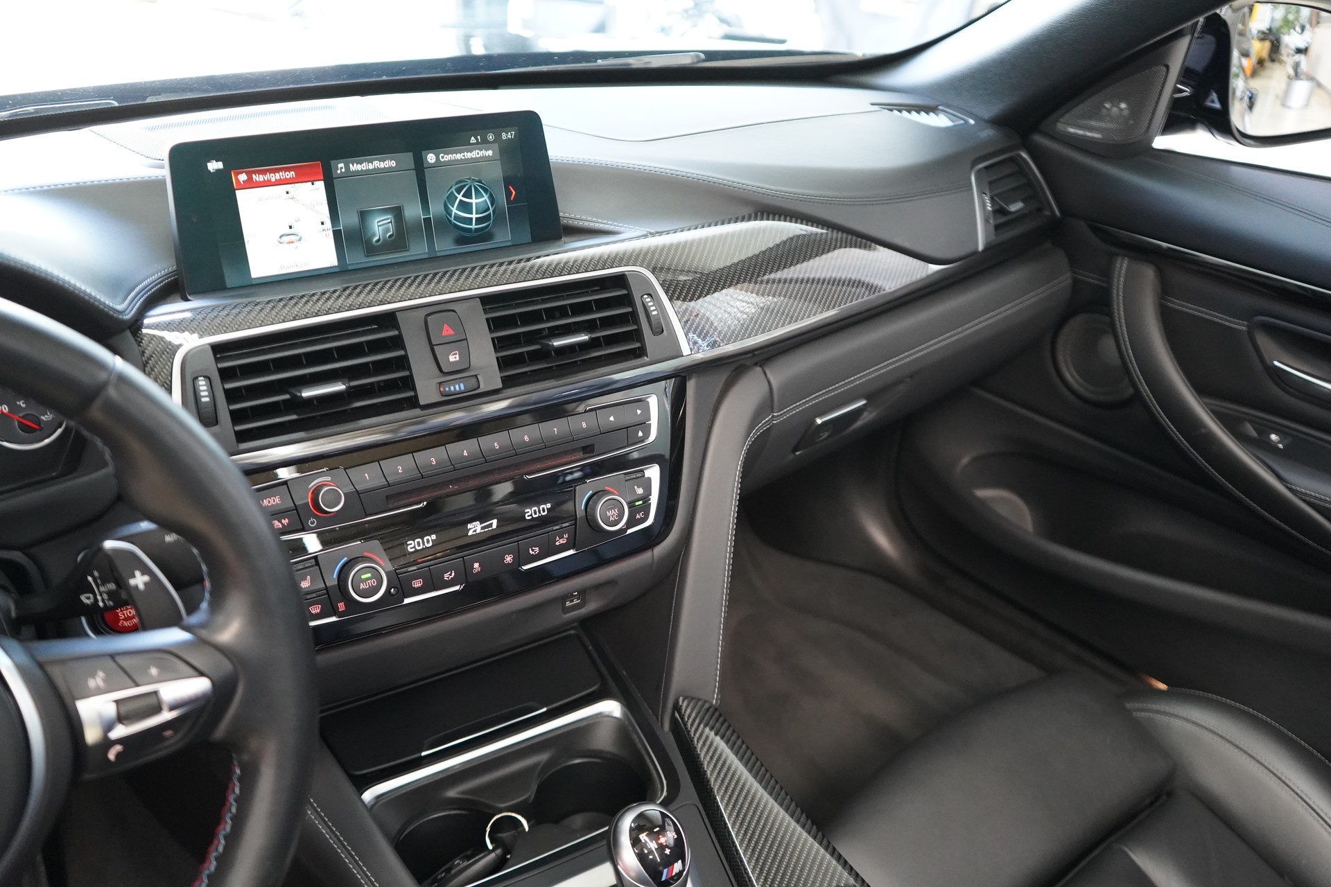 BMW M4 Cabriolet Drivelogic M Competition-image-17