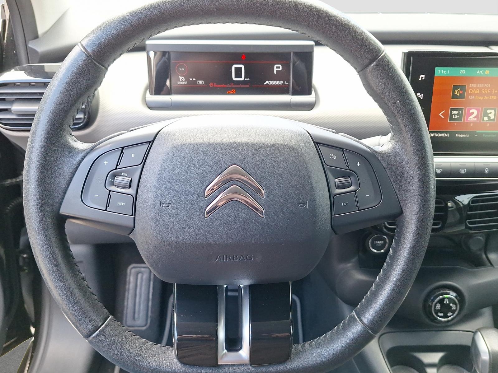CITROEN C4 Cactus 1.2 PureTech Shine-image-13