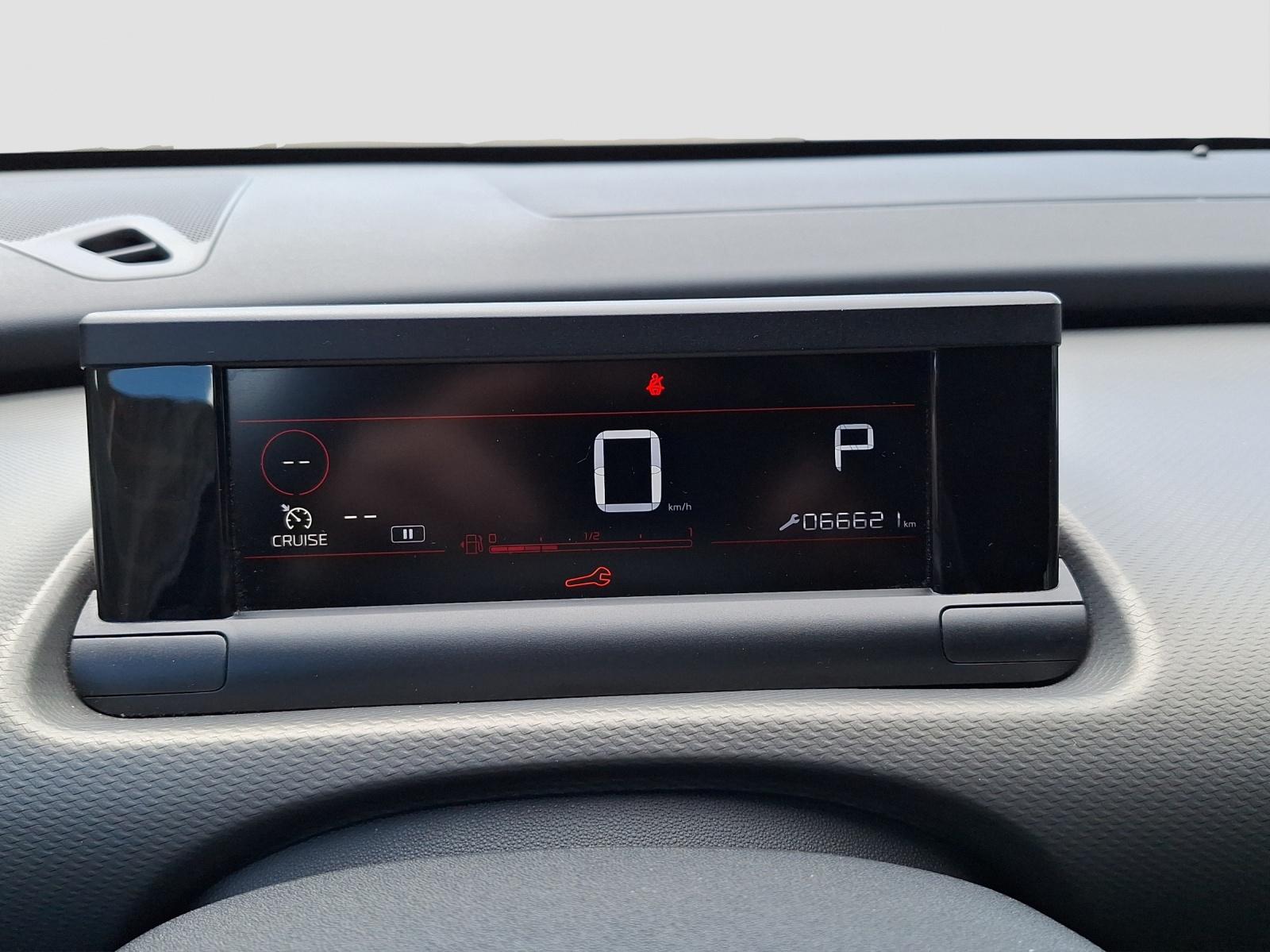 CITROEN C4 Cactus 1.2 PureTech Shine-image-14
