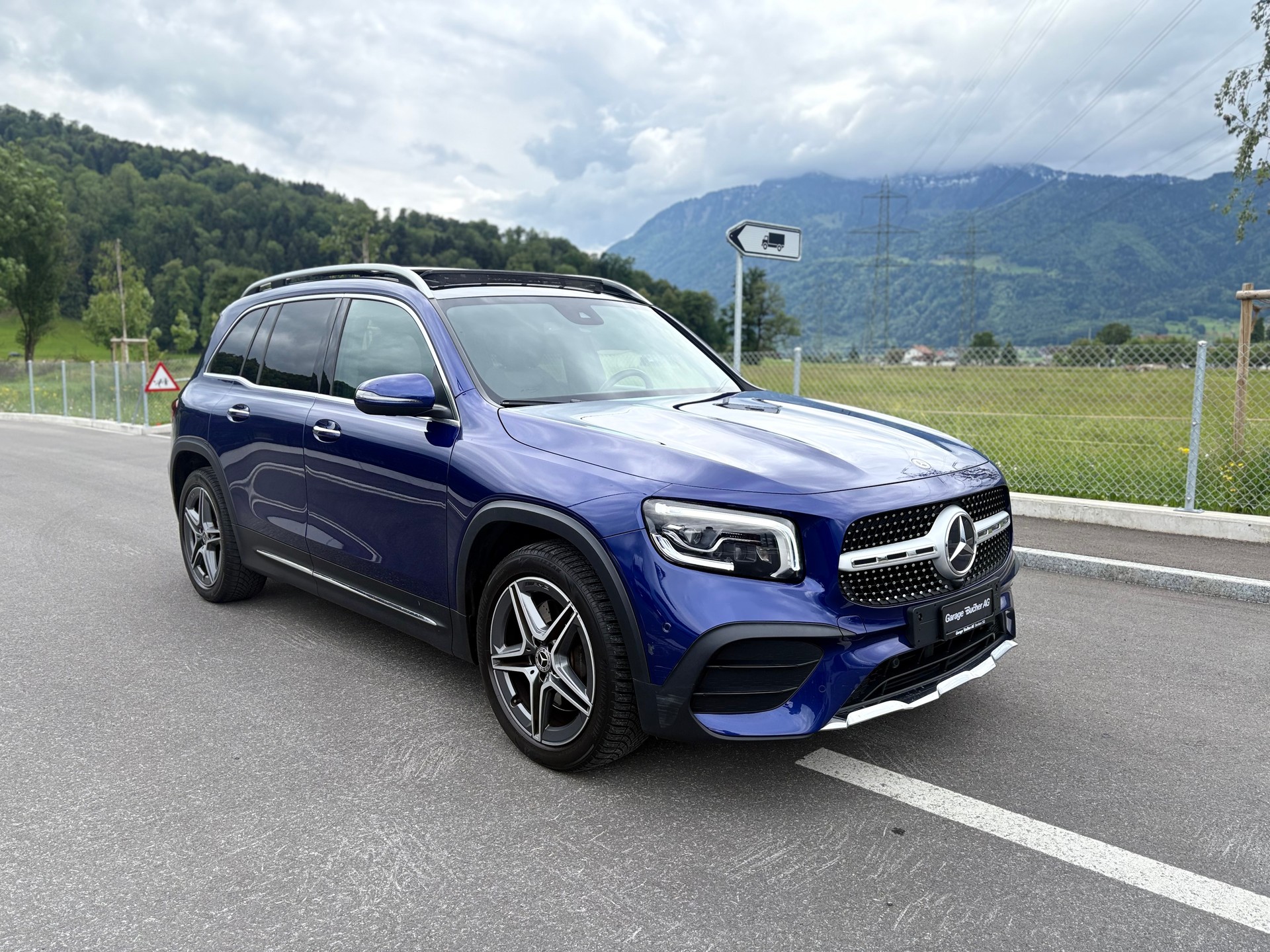 MERCEDES-BENZ GLB 250 4Matic AMG Line 8G-Tronic